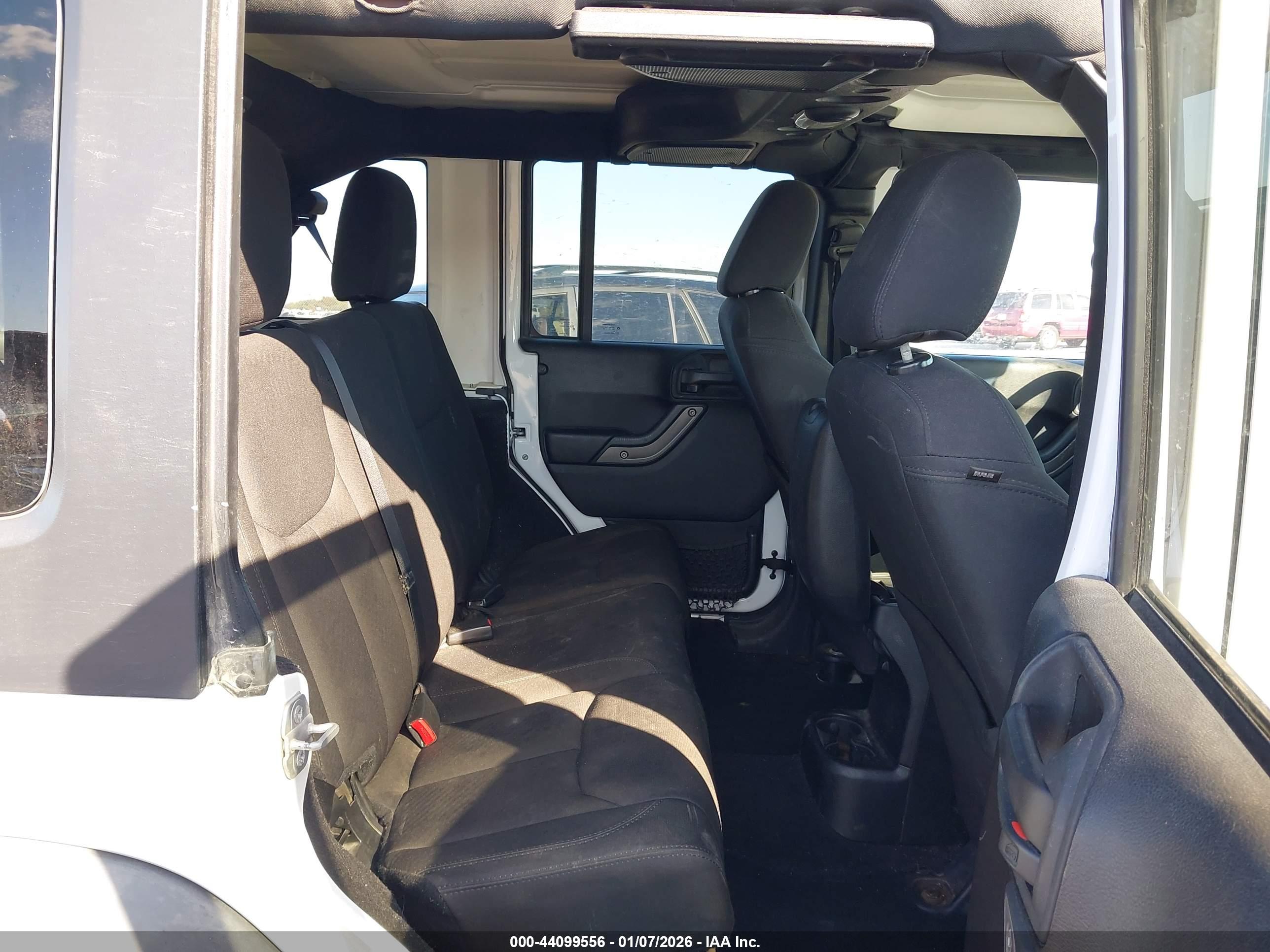 JEEP WRANGLER image 8