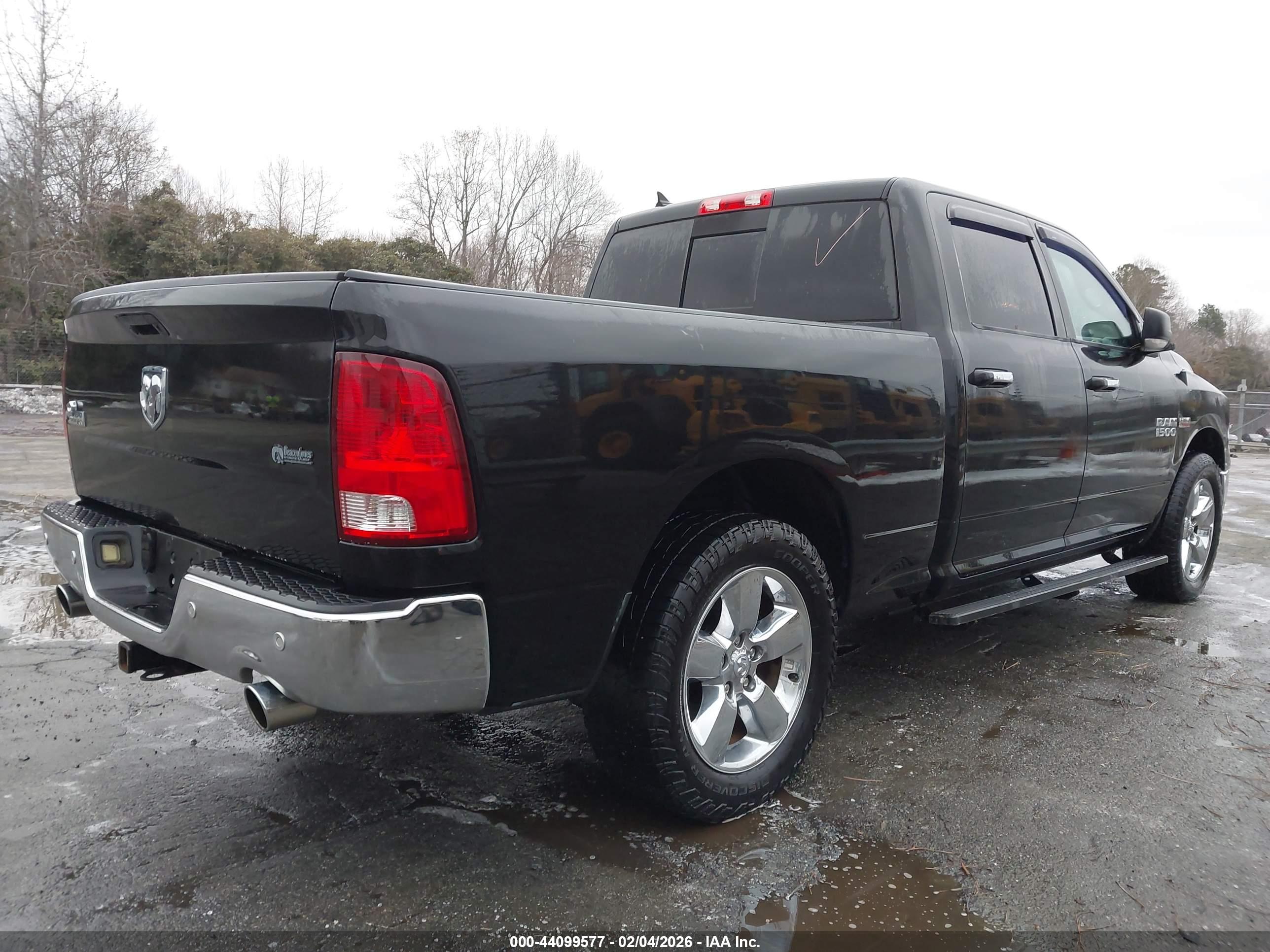 RAM 1500 image 4