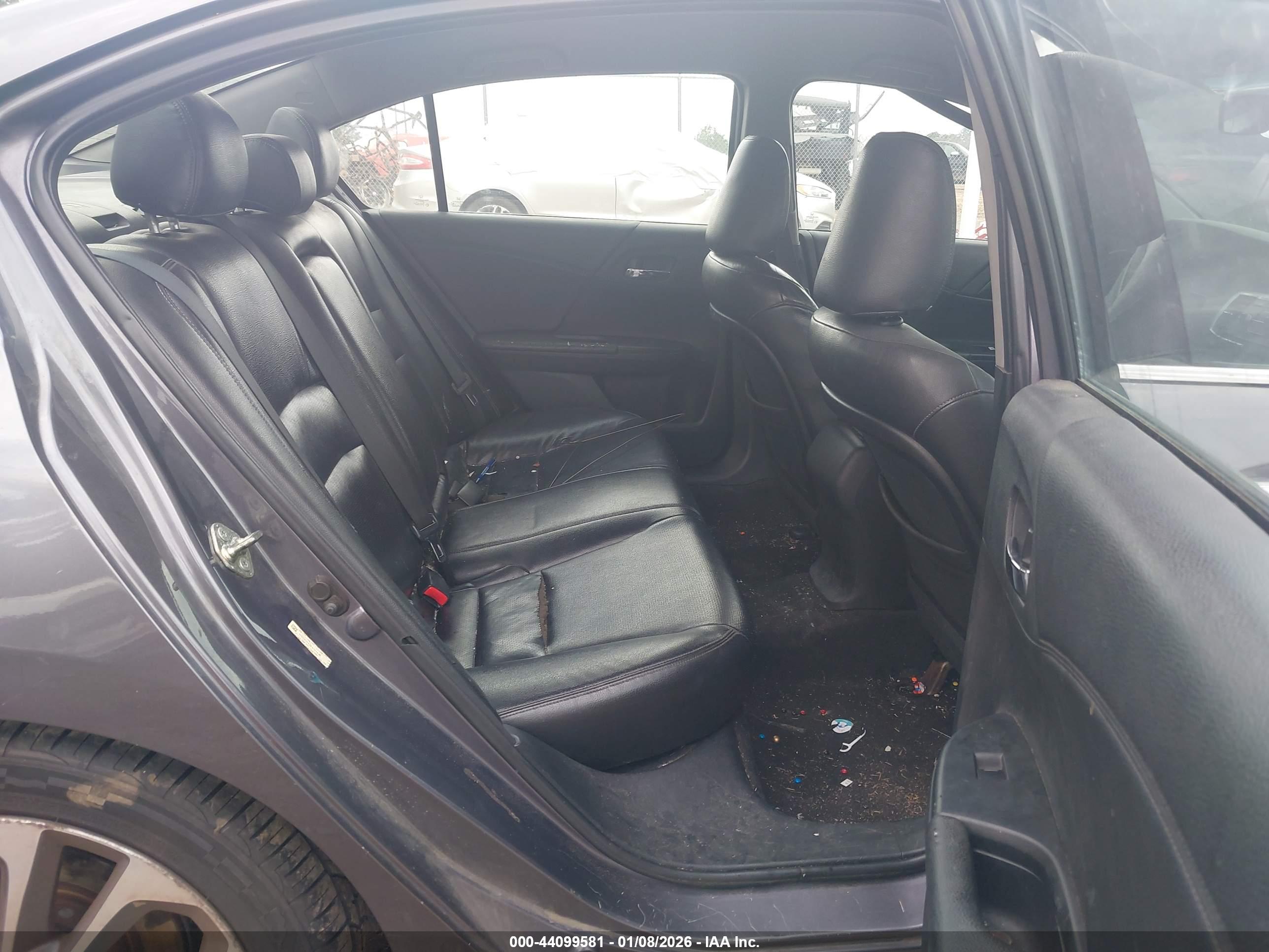 HONDA ACCORD image 8