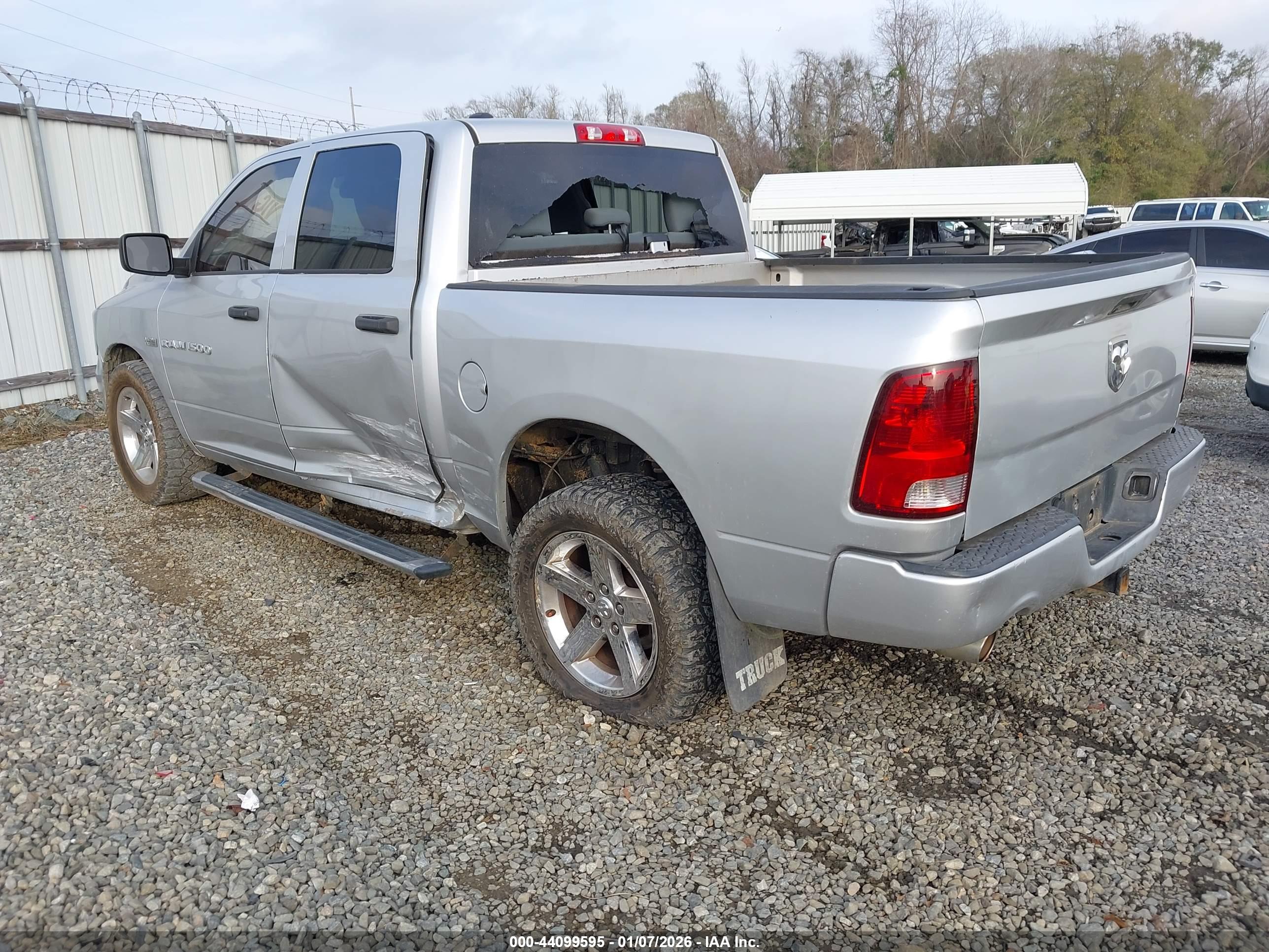 RAM 1500 image 3