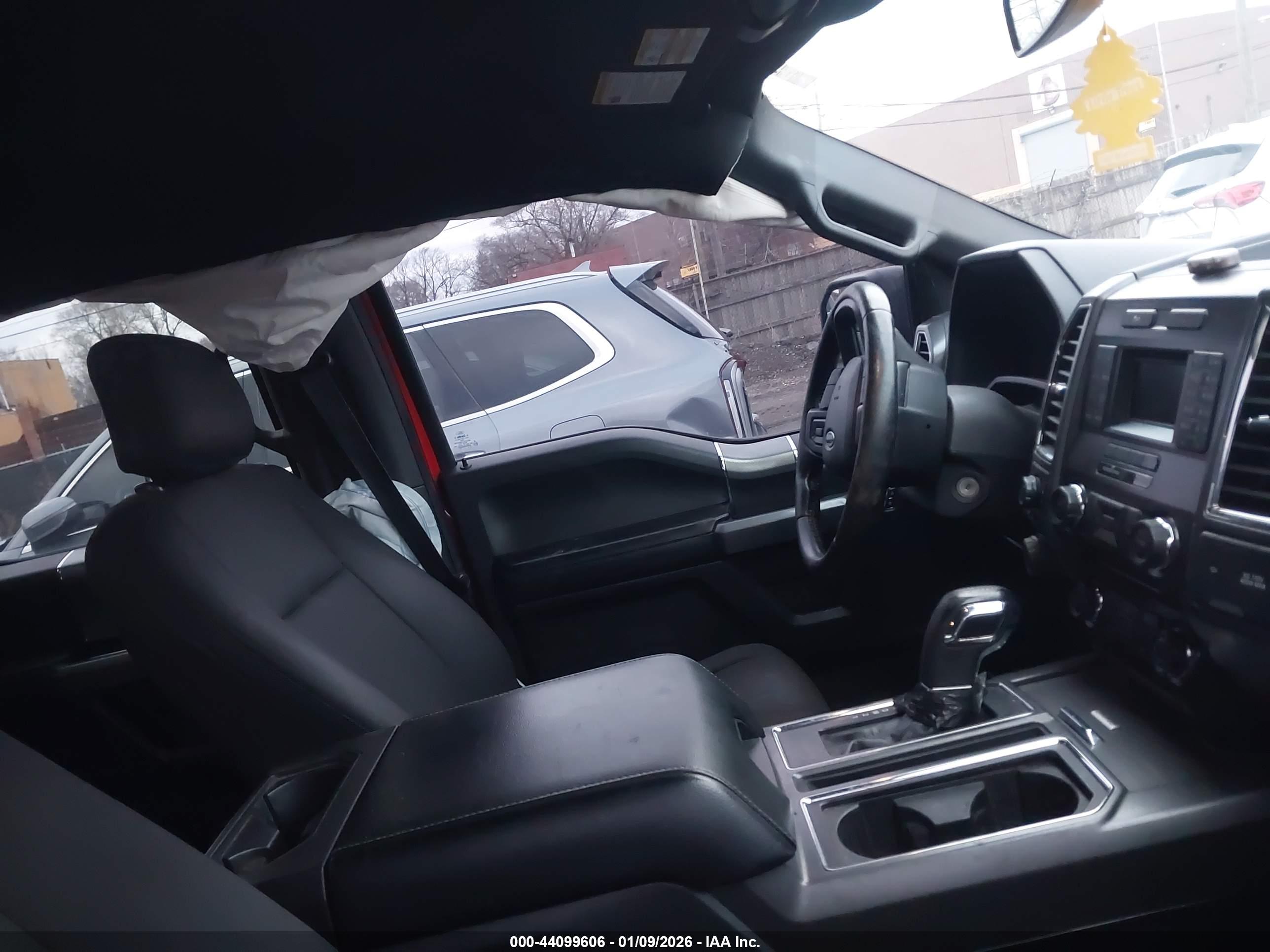 FORD F-150 image 5