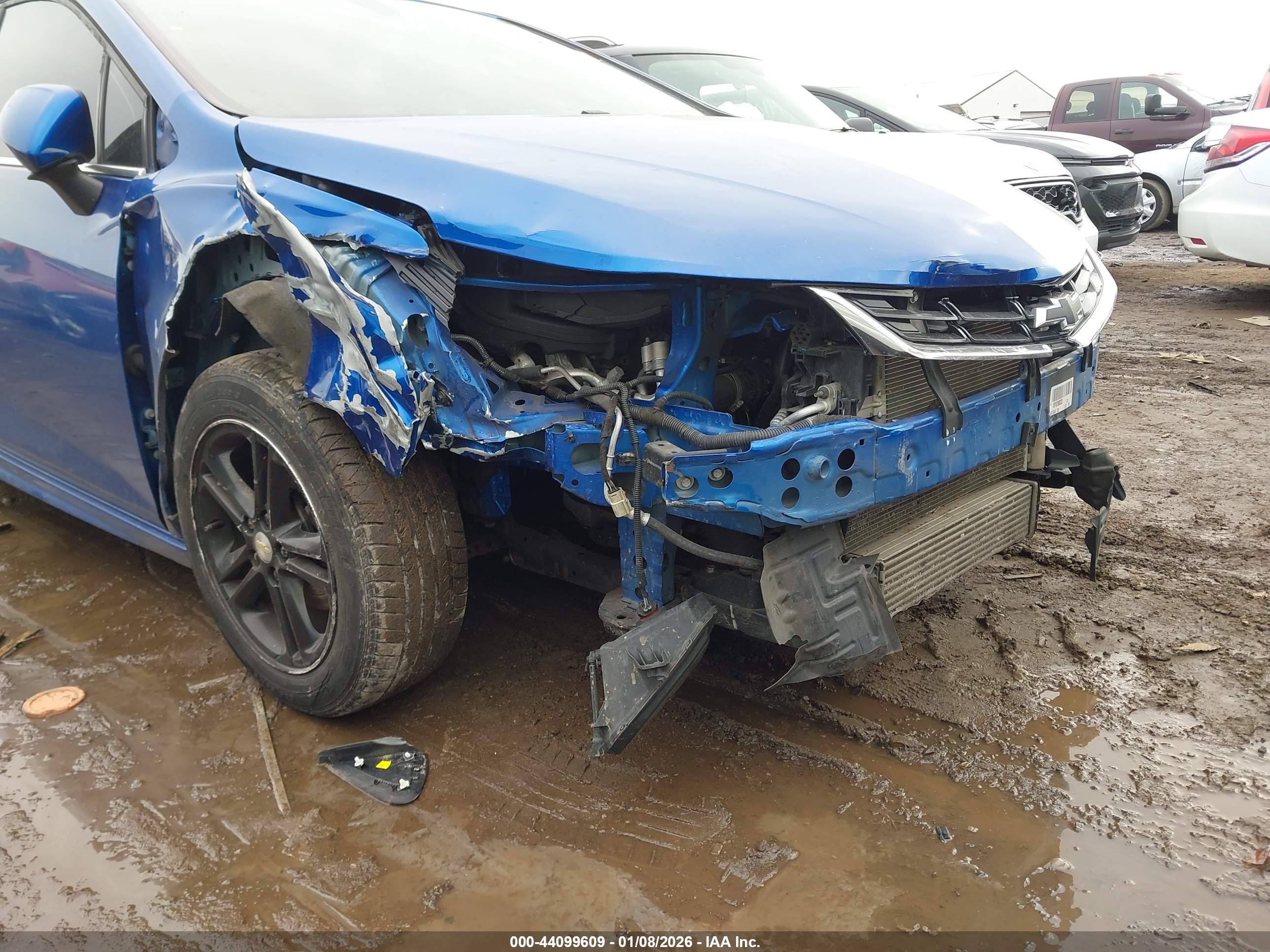 CHEVROLET CRUZE image 6