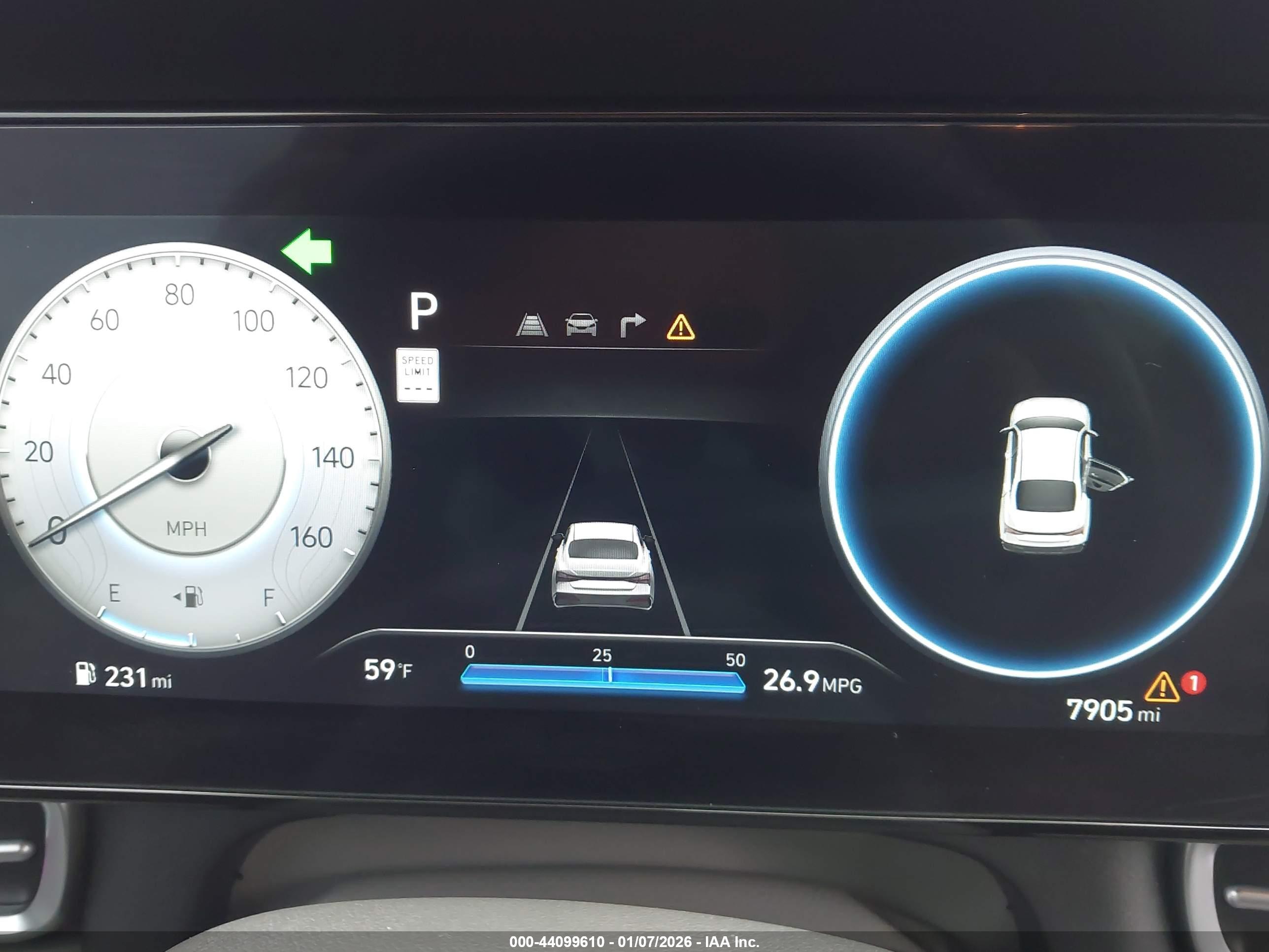 HYUNDAI ELANTRA image 7