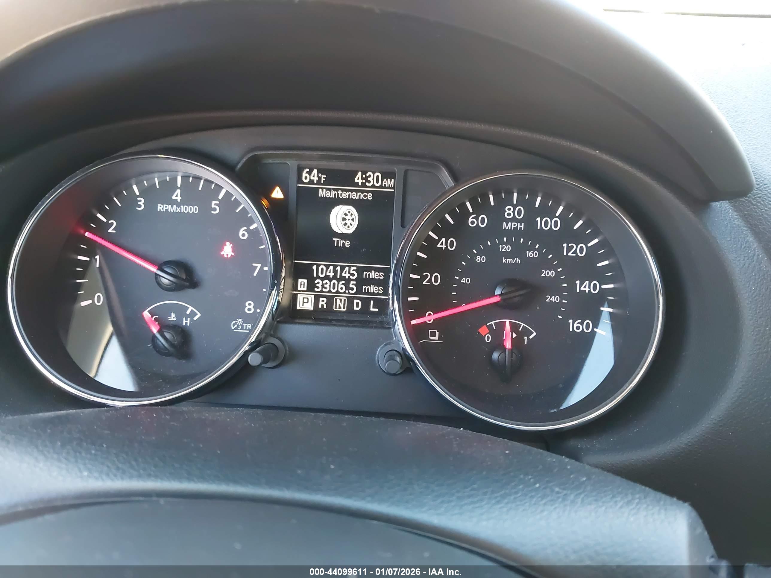 NISSAN ROGUE image 7