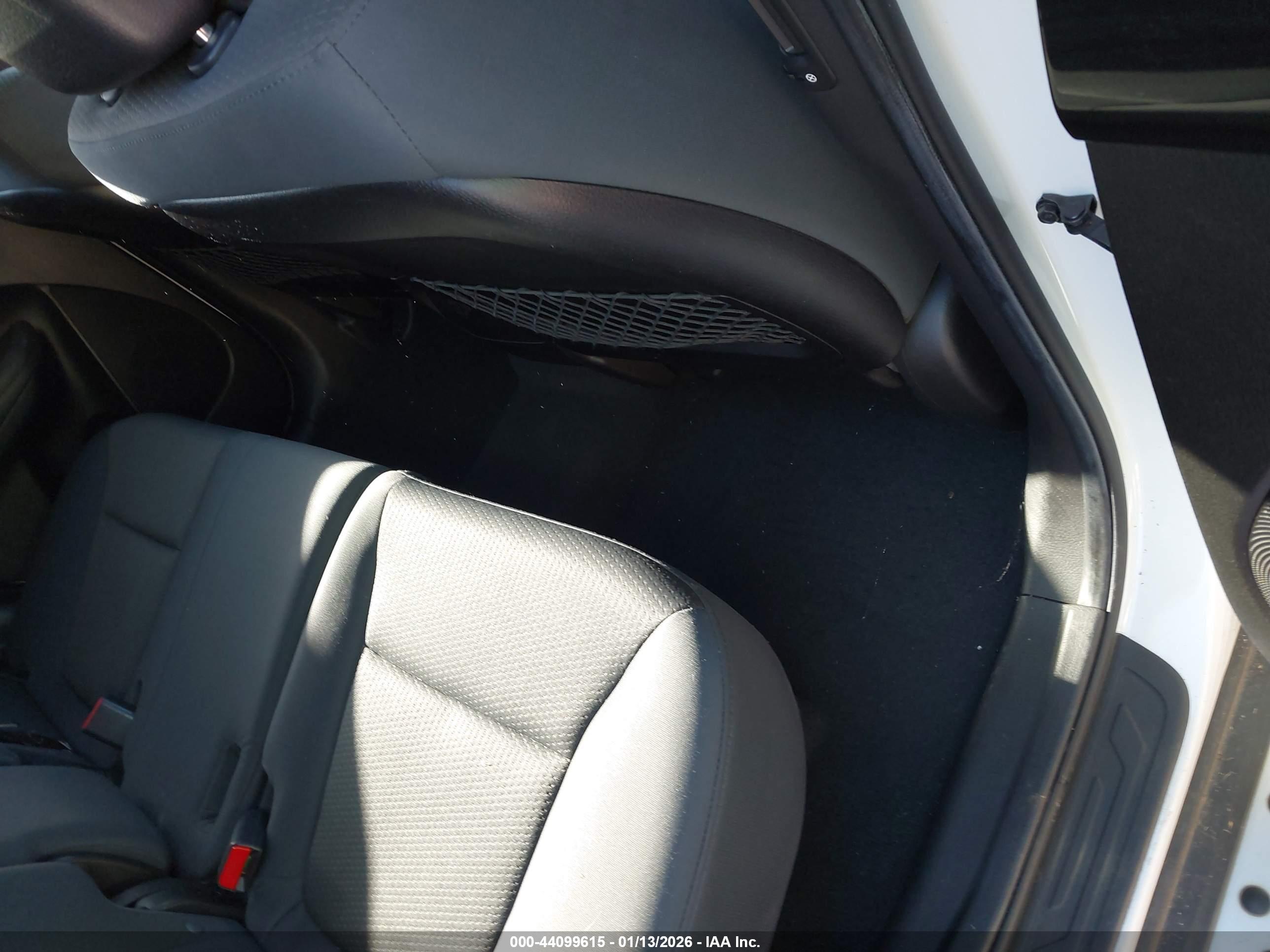 KIA SORENTO image 8