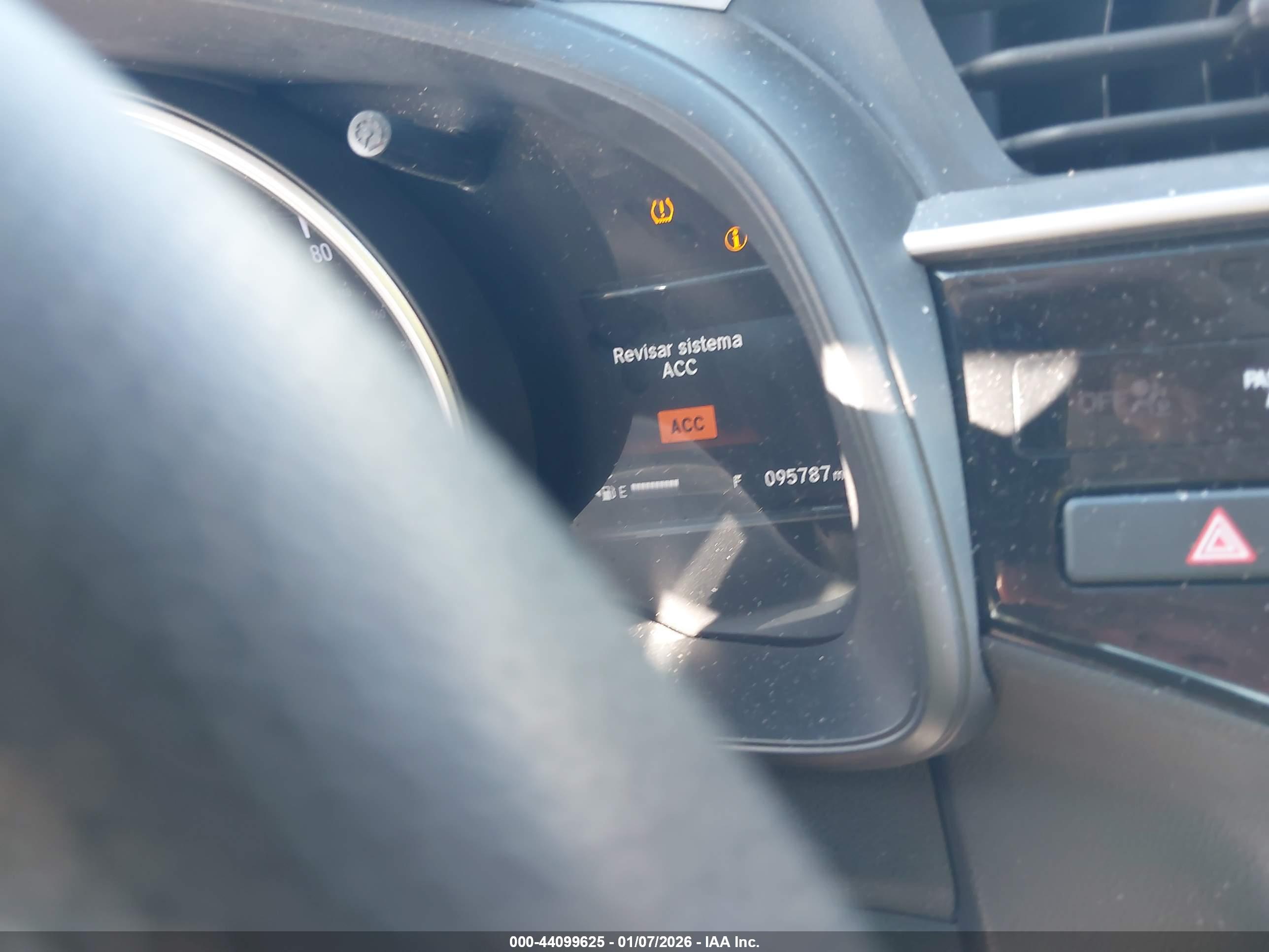 HONDA FIT image 7