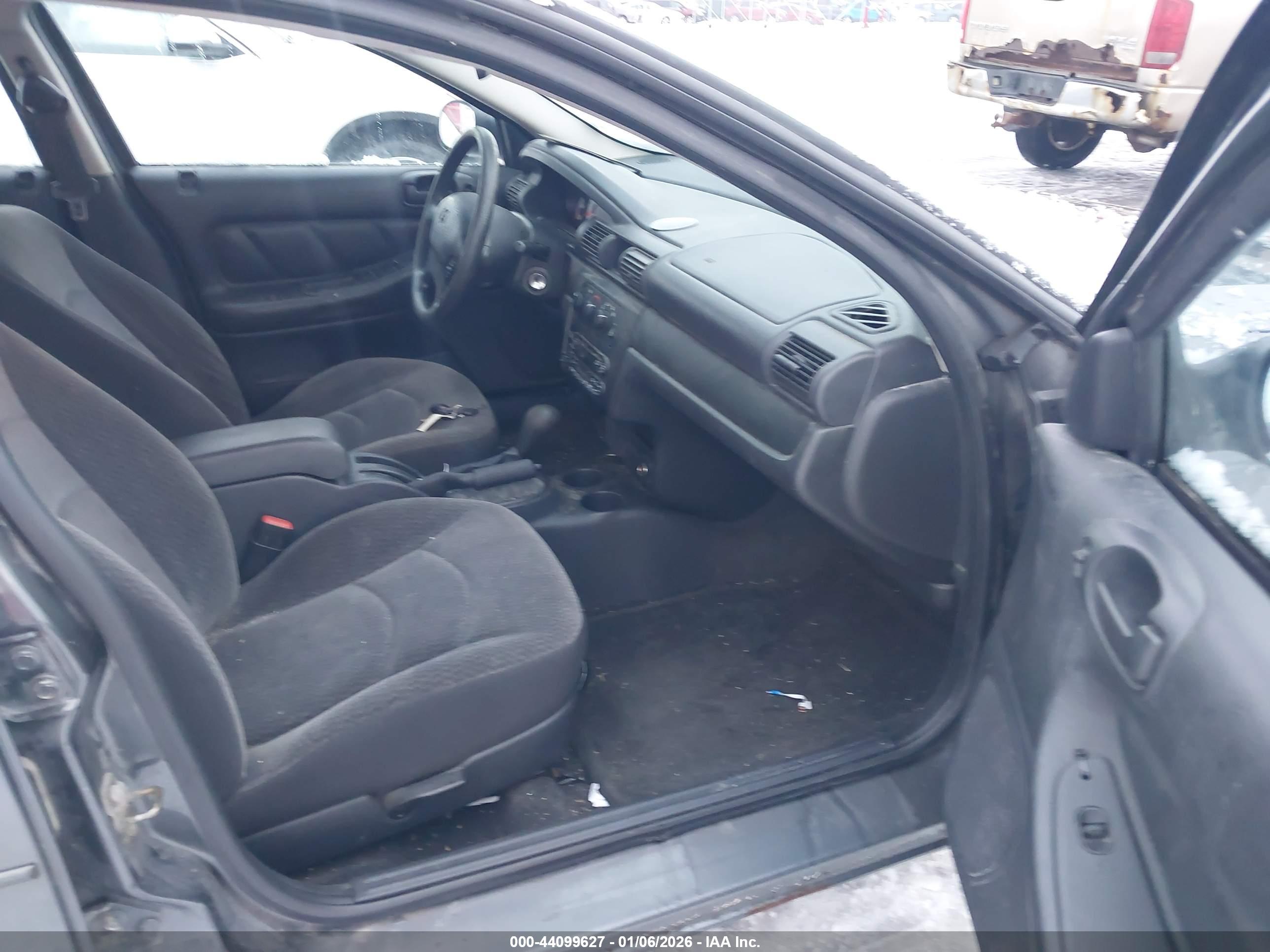 DODGE STRATUS image 5