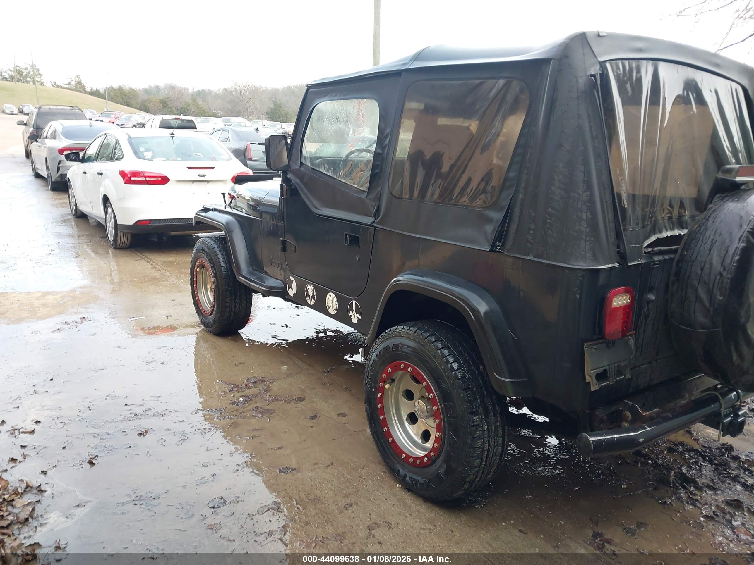 JEEP WRANGLER image 3