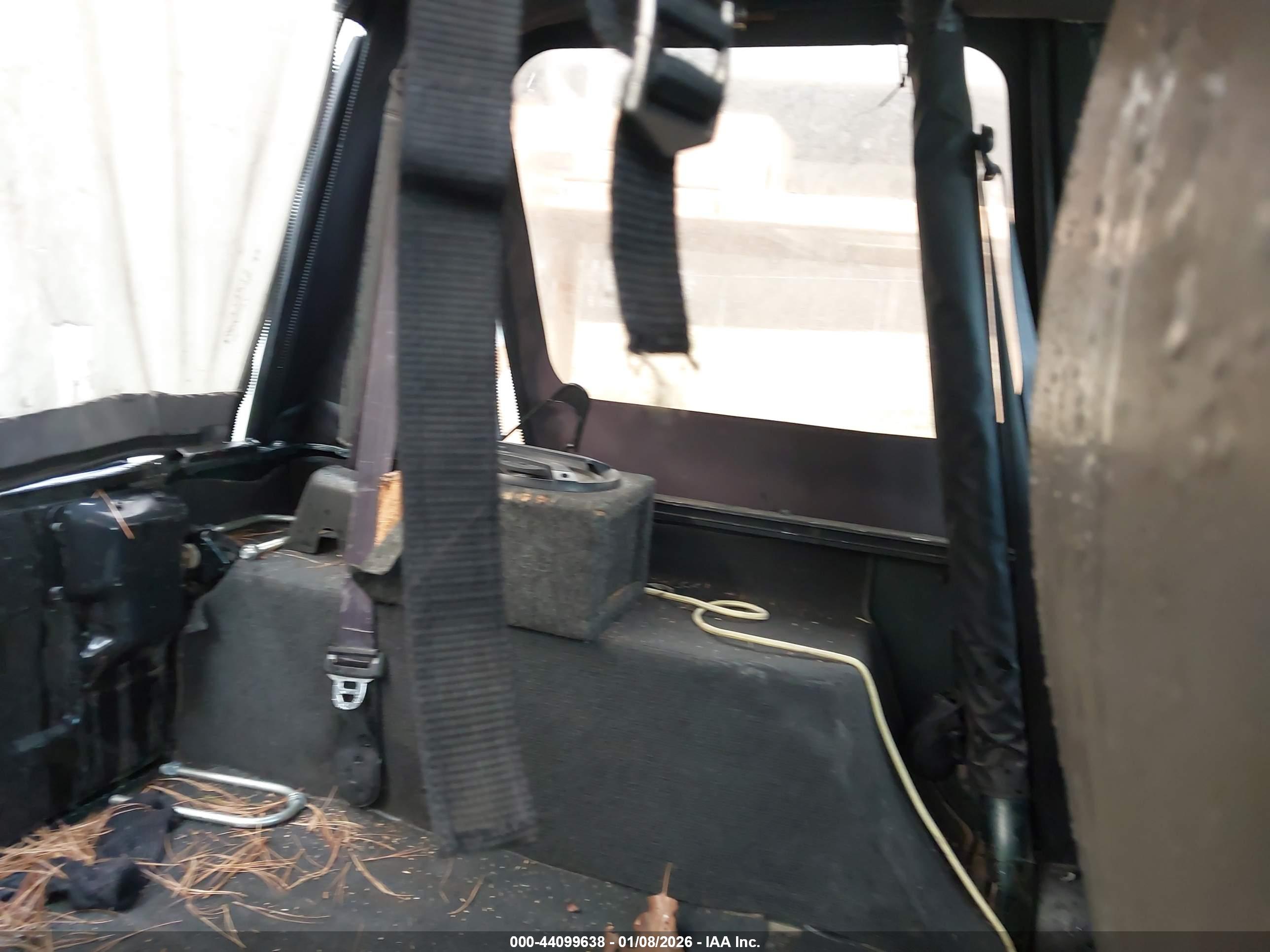 JEEP WRANGLER image 8