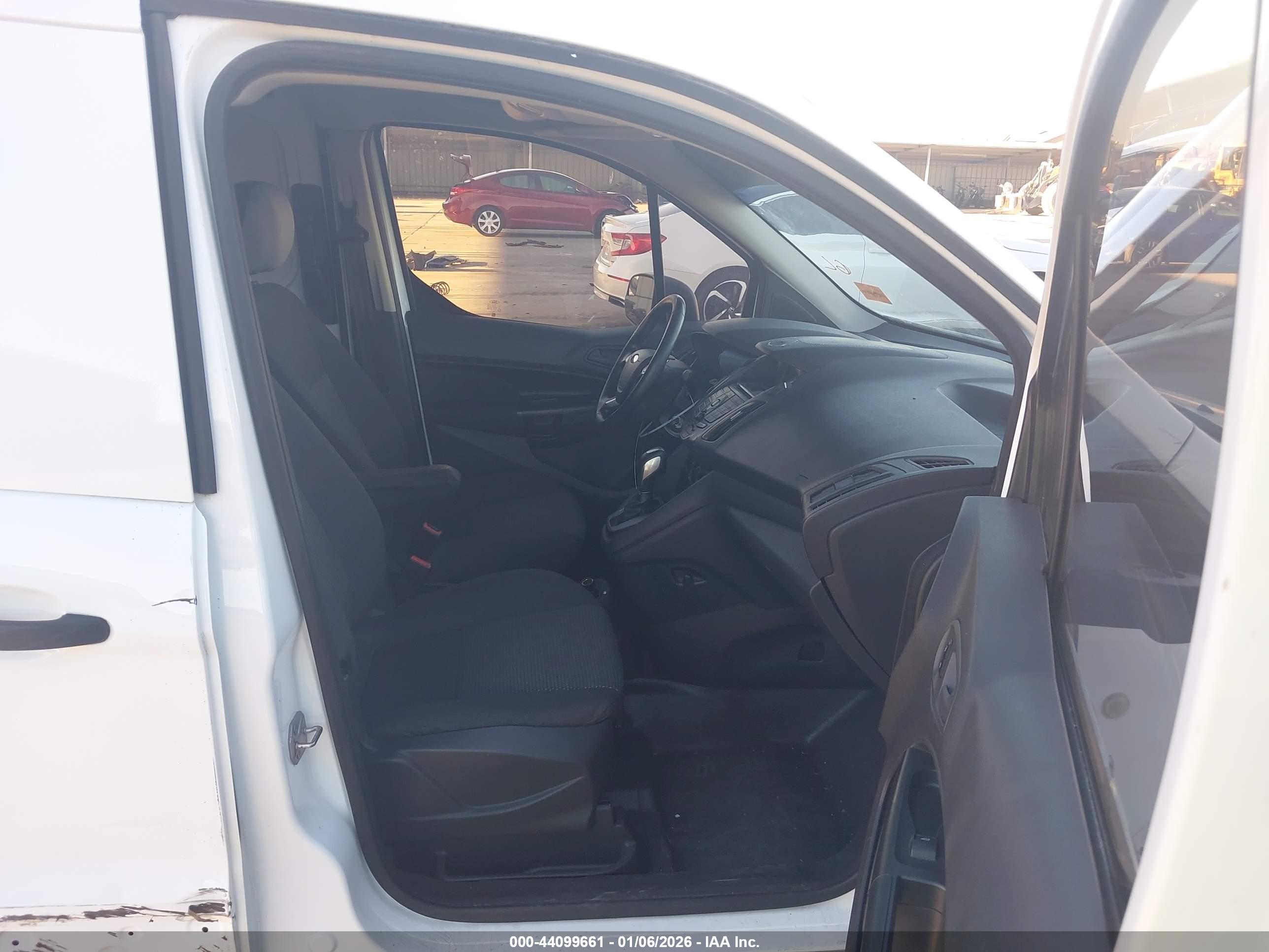 FORD TRANSIT image 5