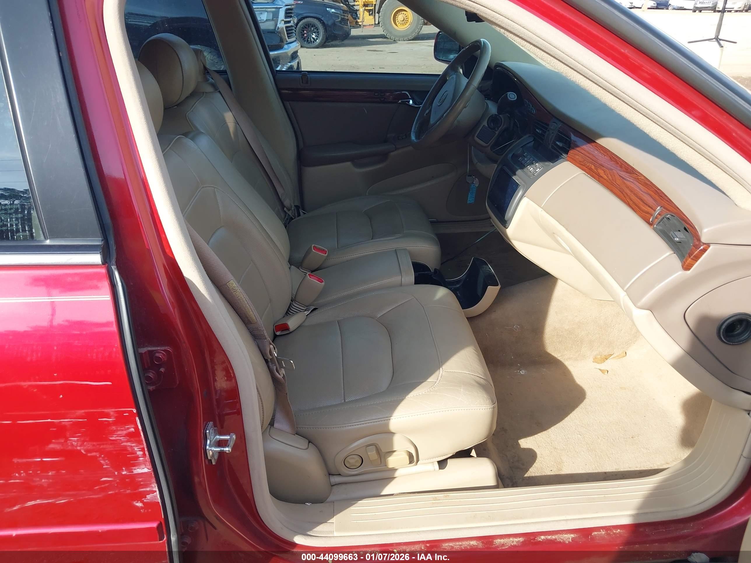 CADILLAC DEVILLE image 5