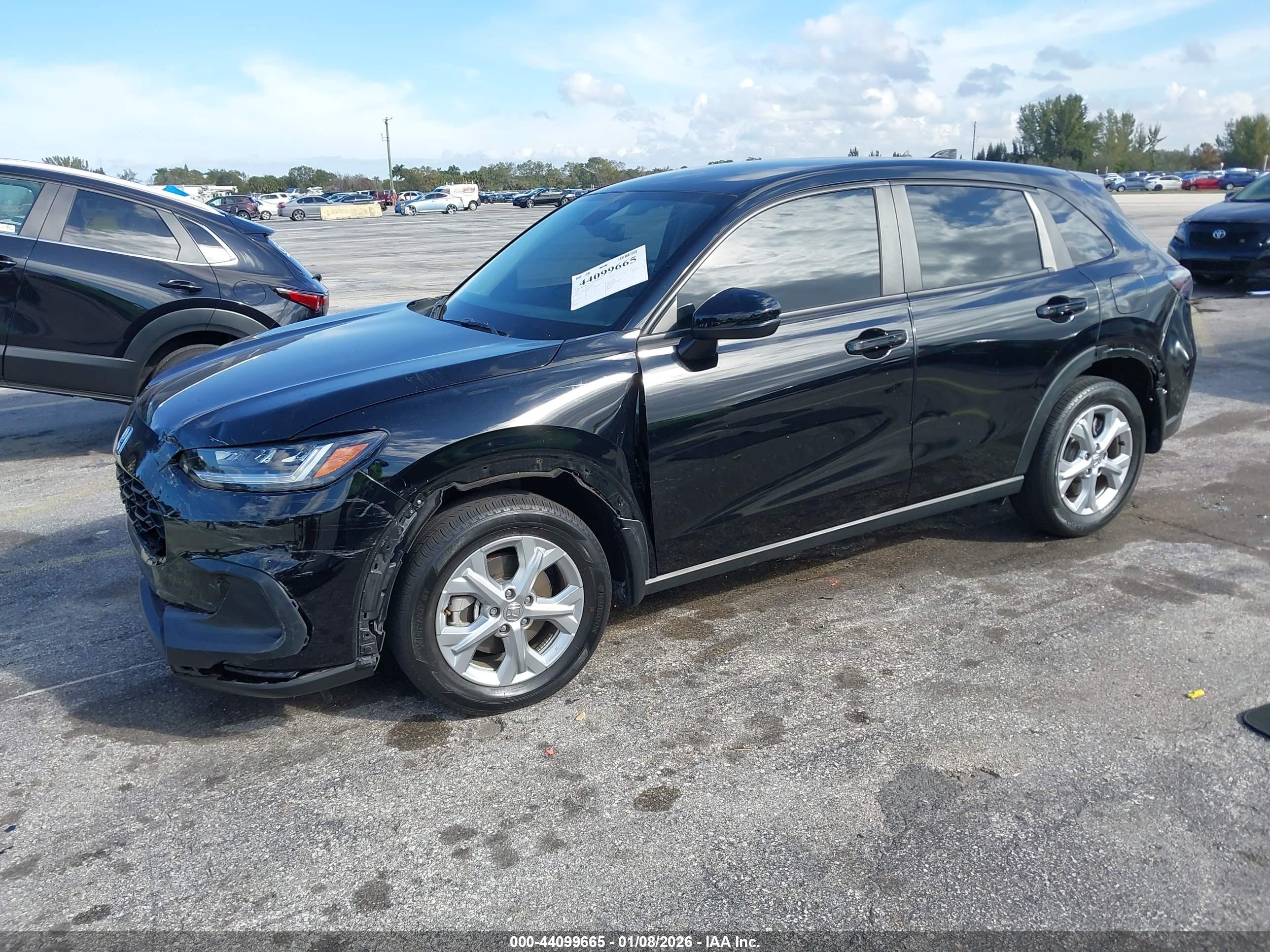 HONDA HR-V image 2
