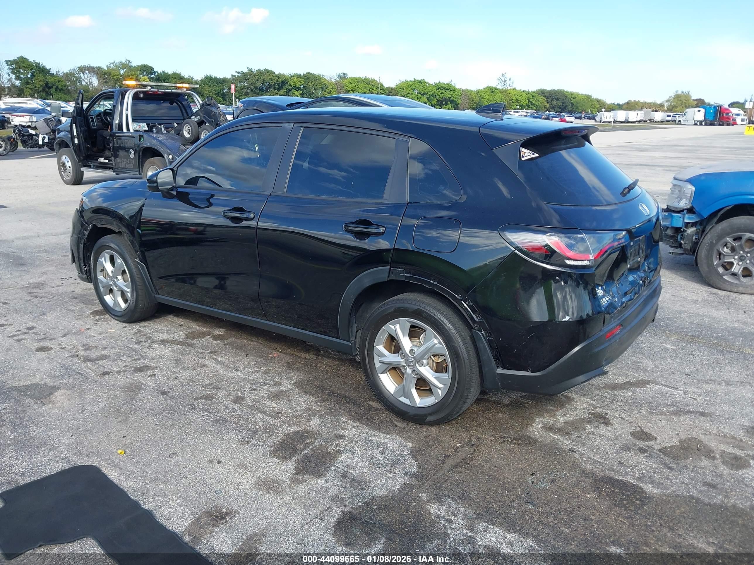 HONDA HR-V image 3