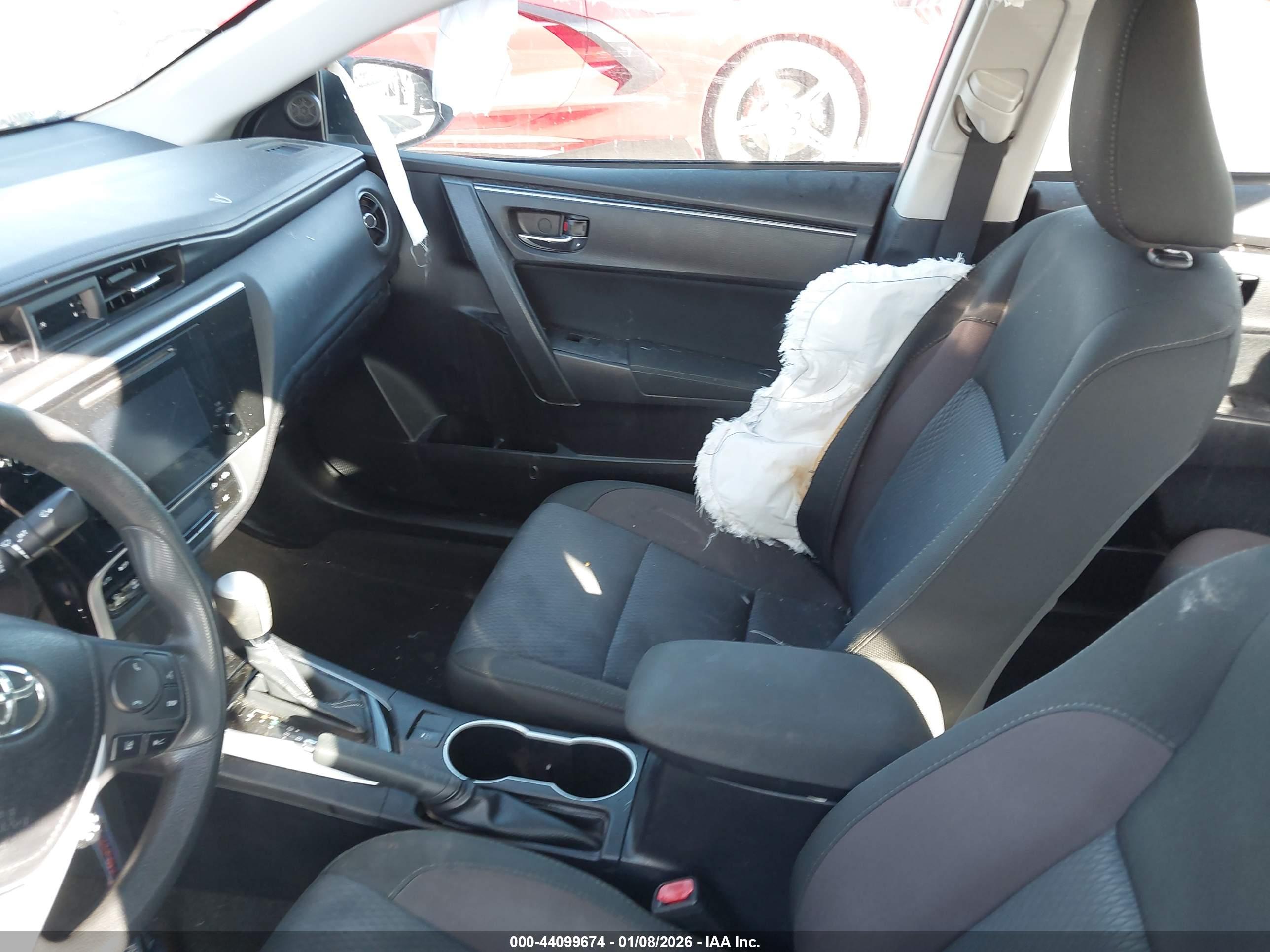 TOYOTA COROLLA image 5