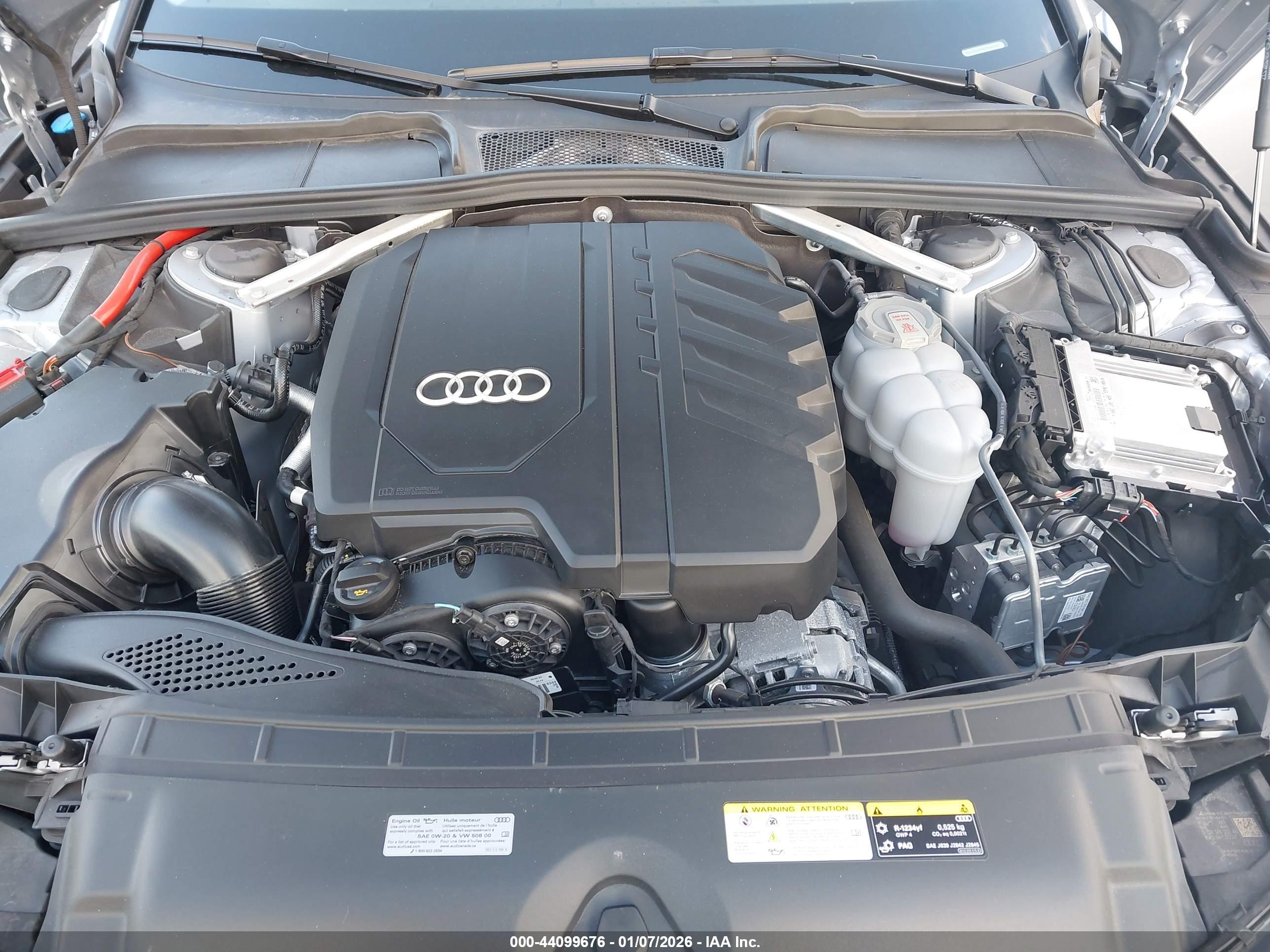 AUDI A4 image 10
