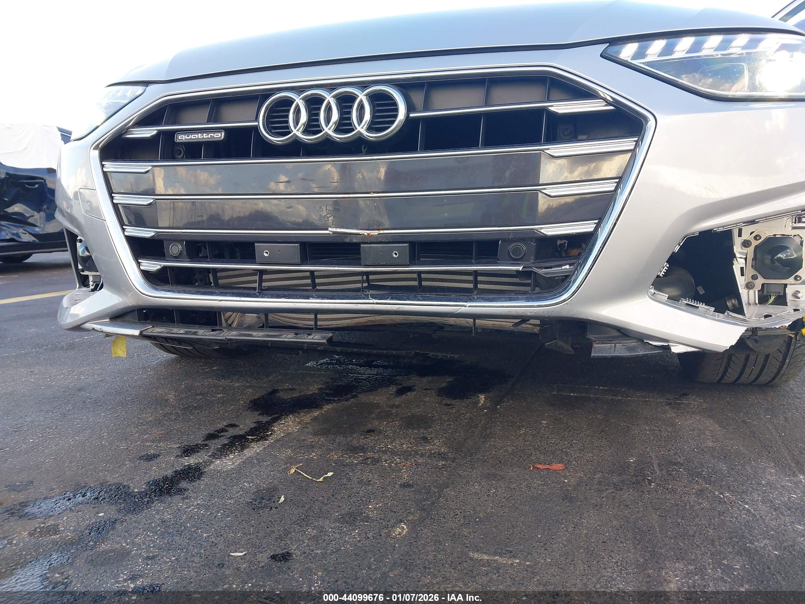 AUDI A4 image 6