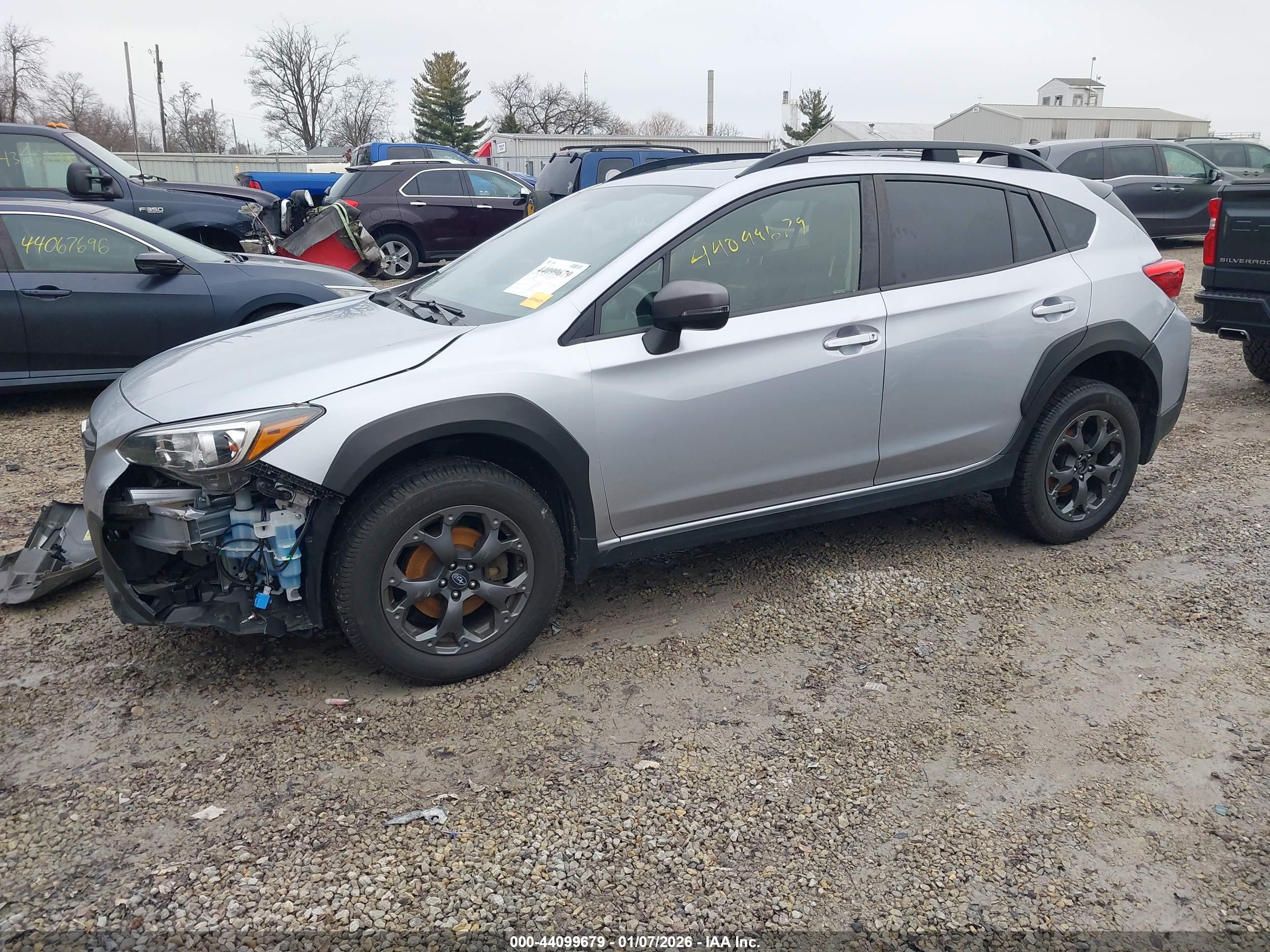 SUBARU CROSSTREK image 2