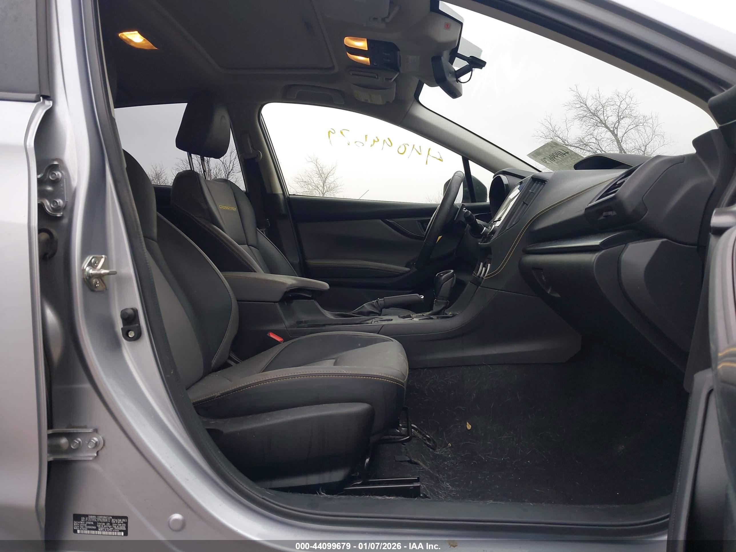 SUBARU CROSSTREK image 5