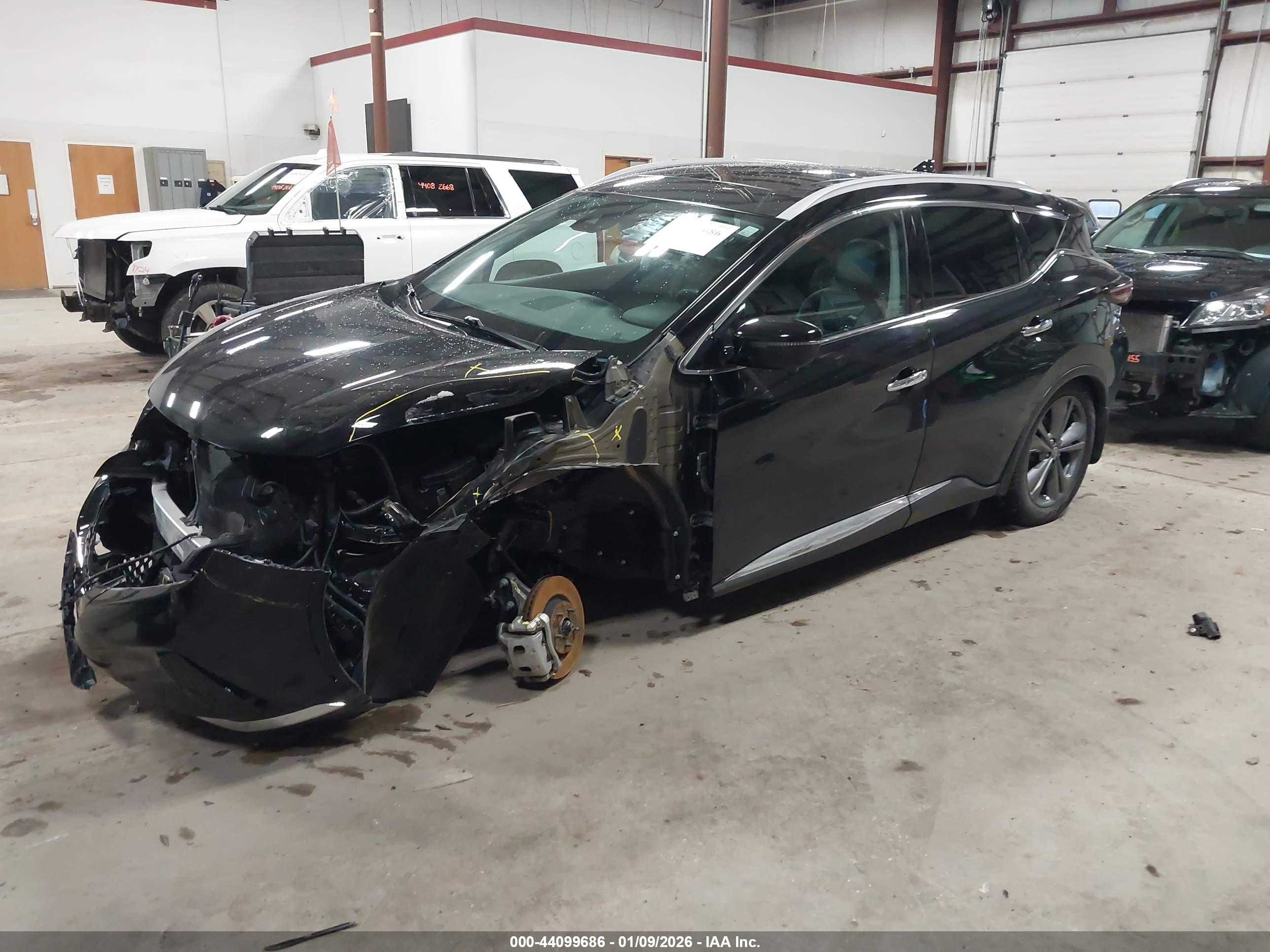 NISSAN MURANO image 2