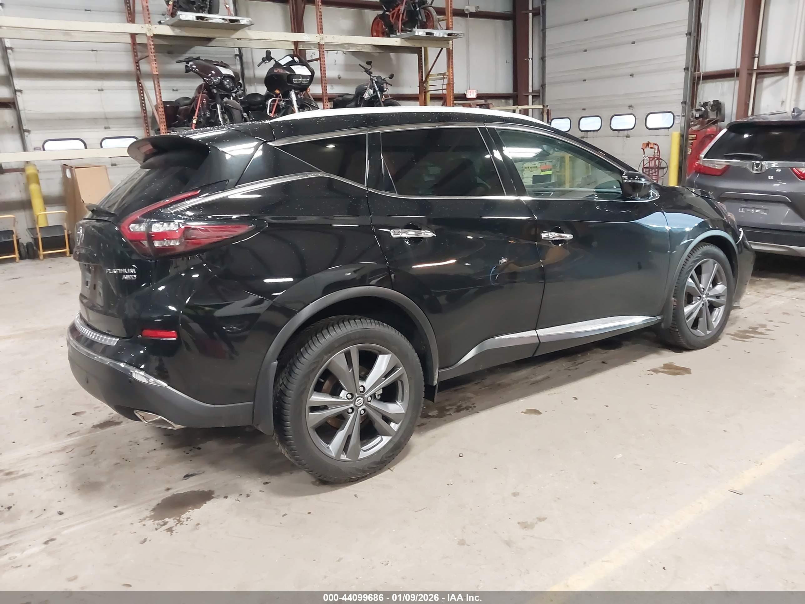 NISSAN MURANO image 4