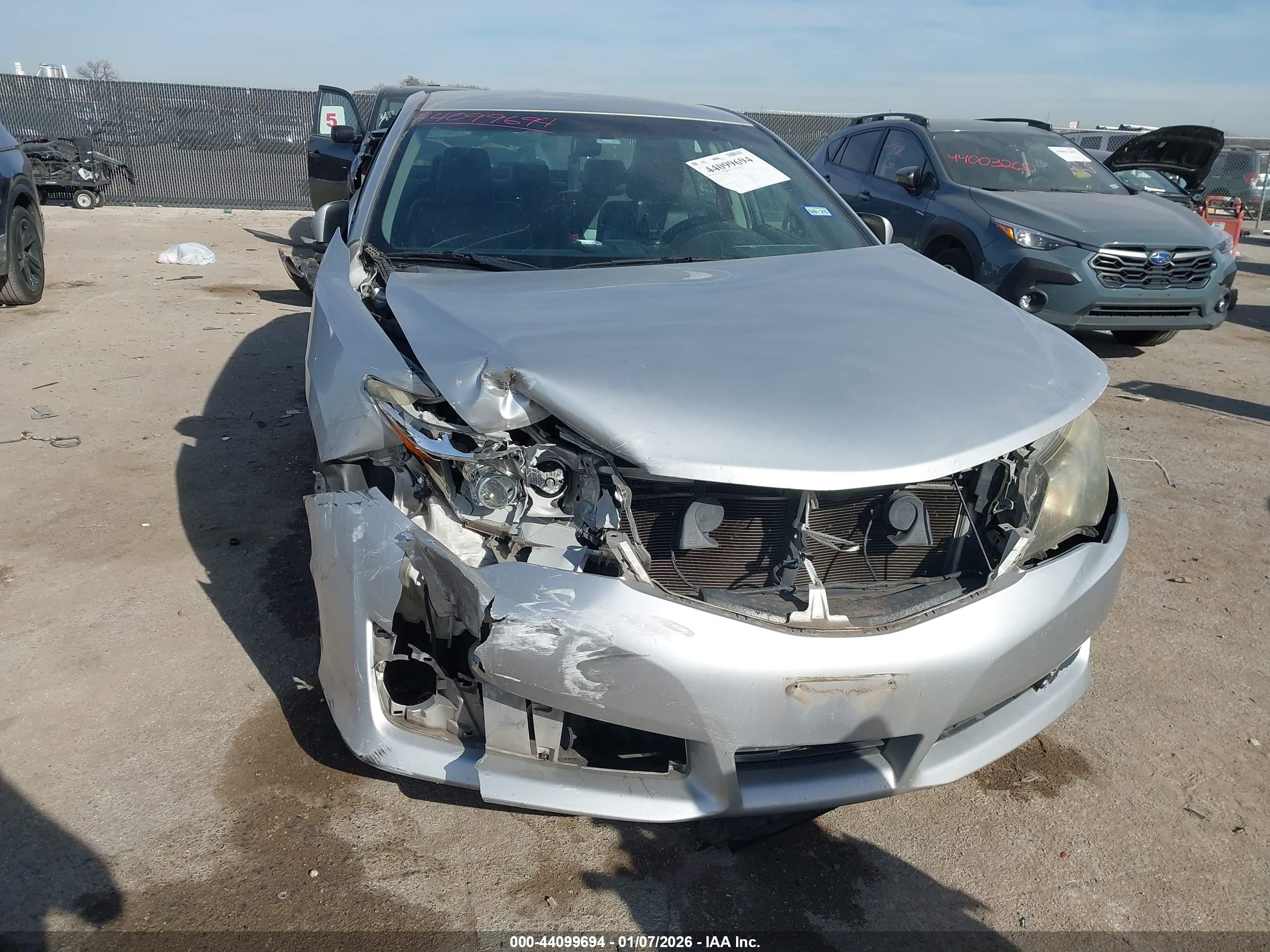 TOYOTA CAMRY image 6