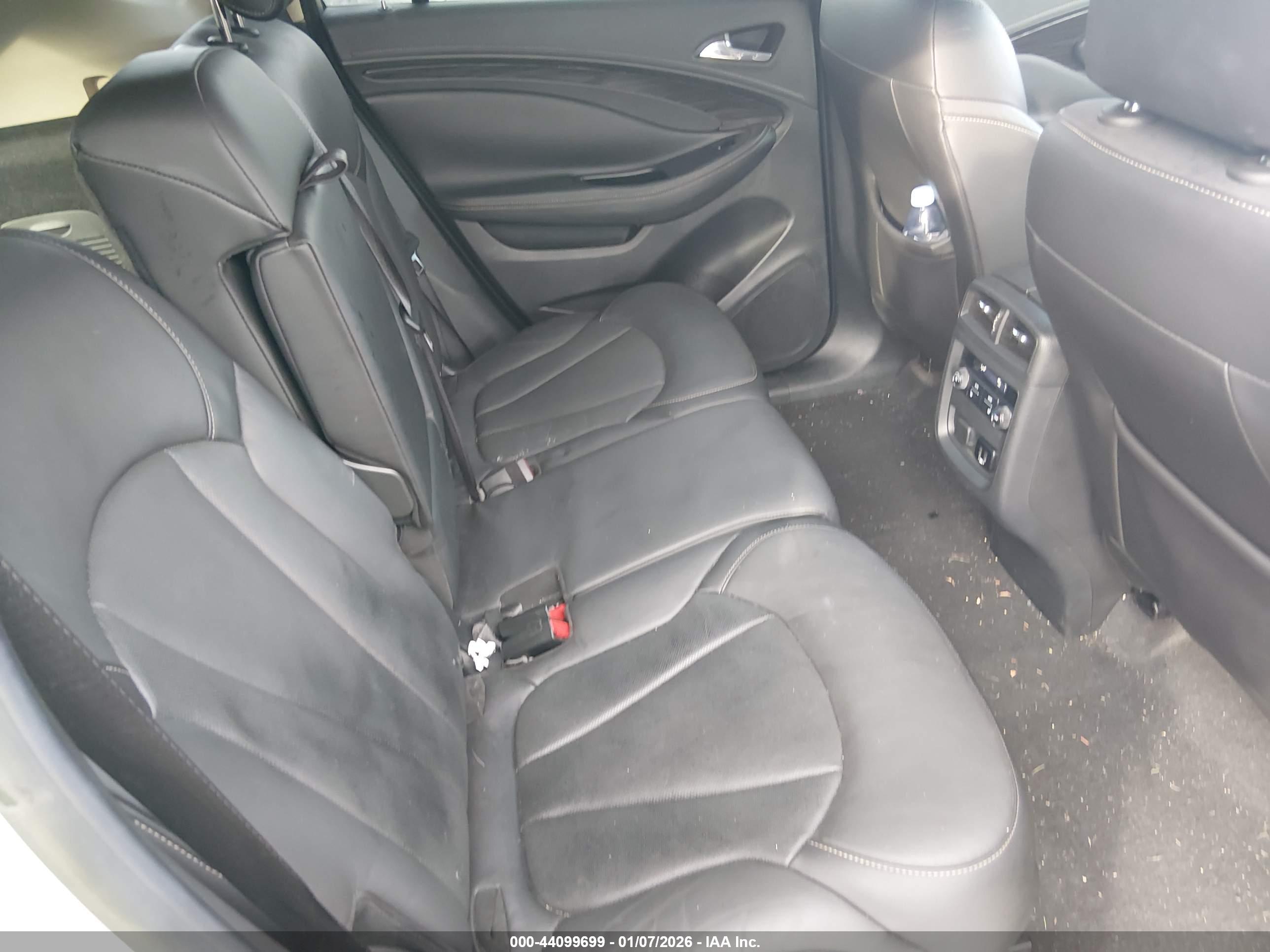 BUICK ENVISION image 8