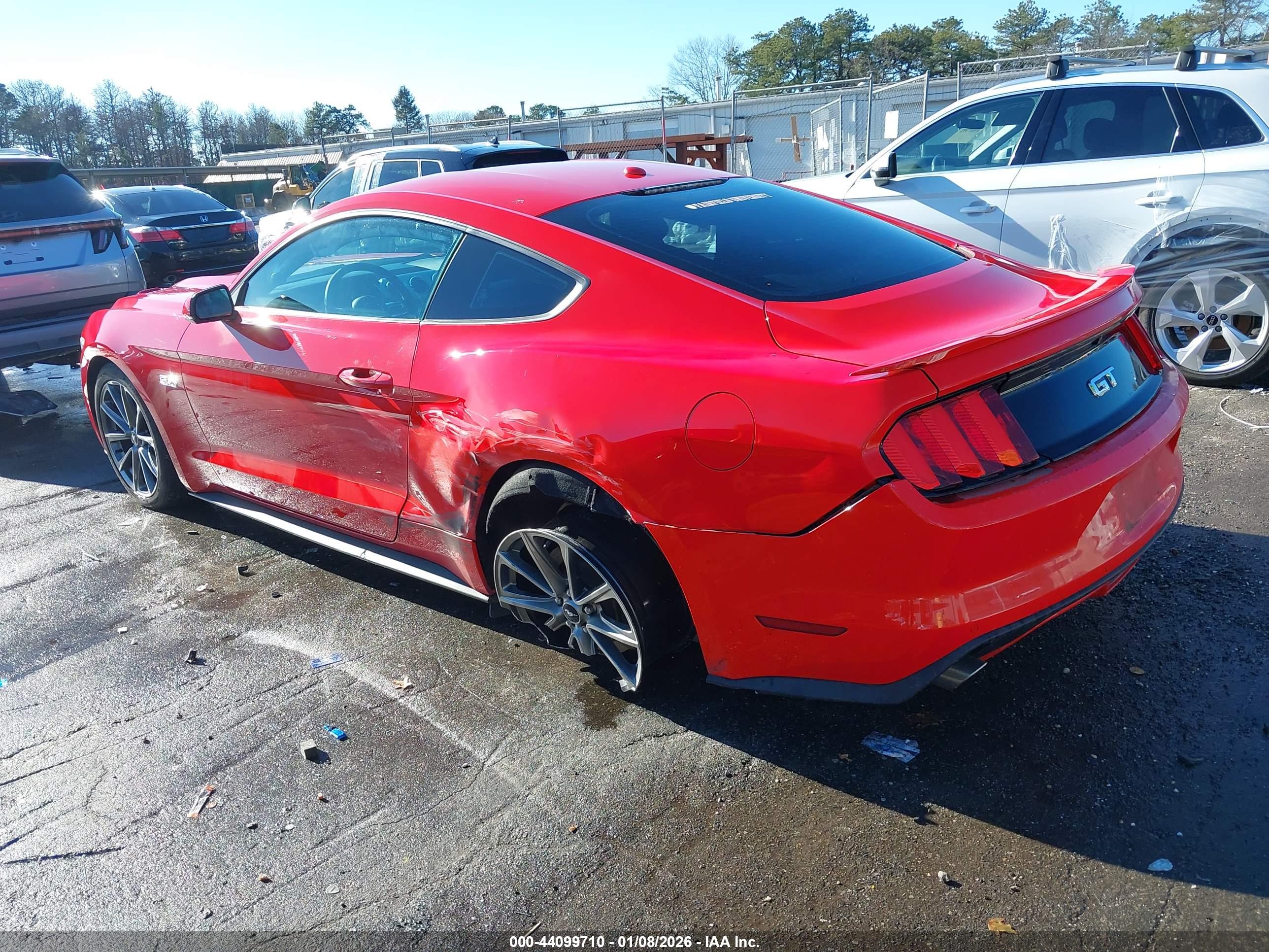 FORD MUSTANG image 3