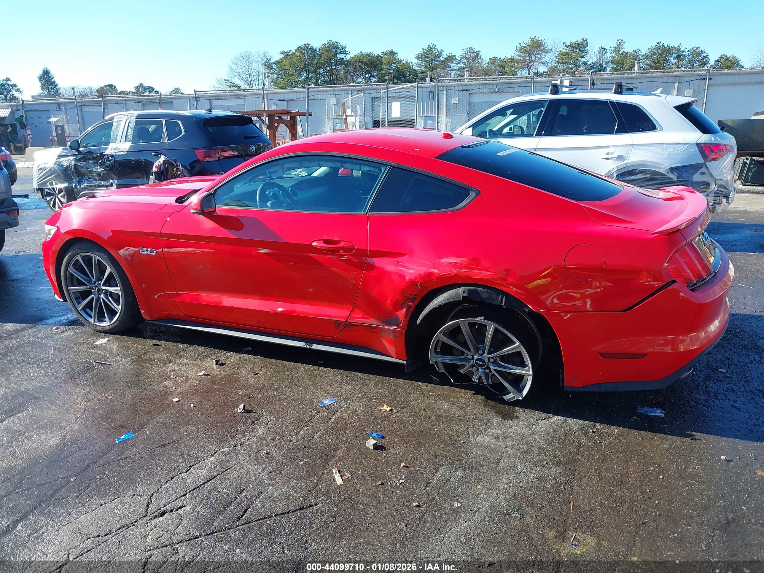FORD MUSTANG image 6