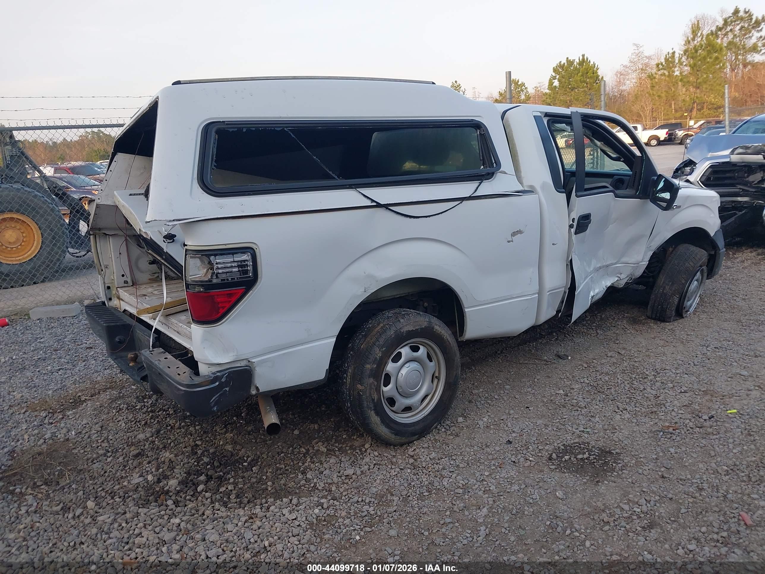 FORD F-150 image 4