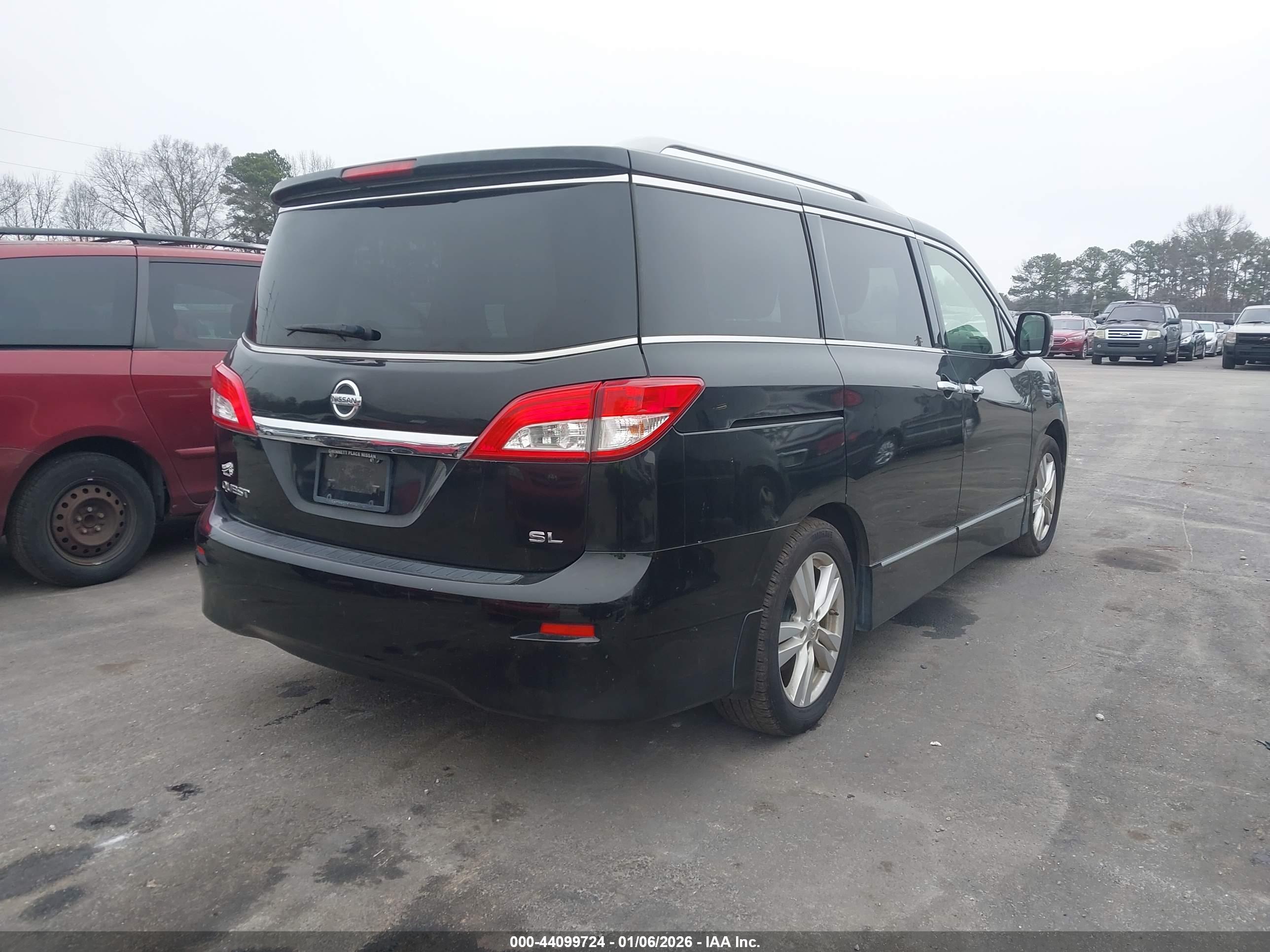 NISSAN QUEST image 4