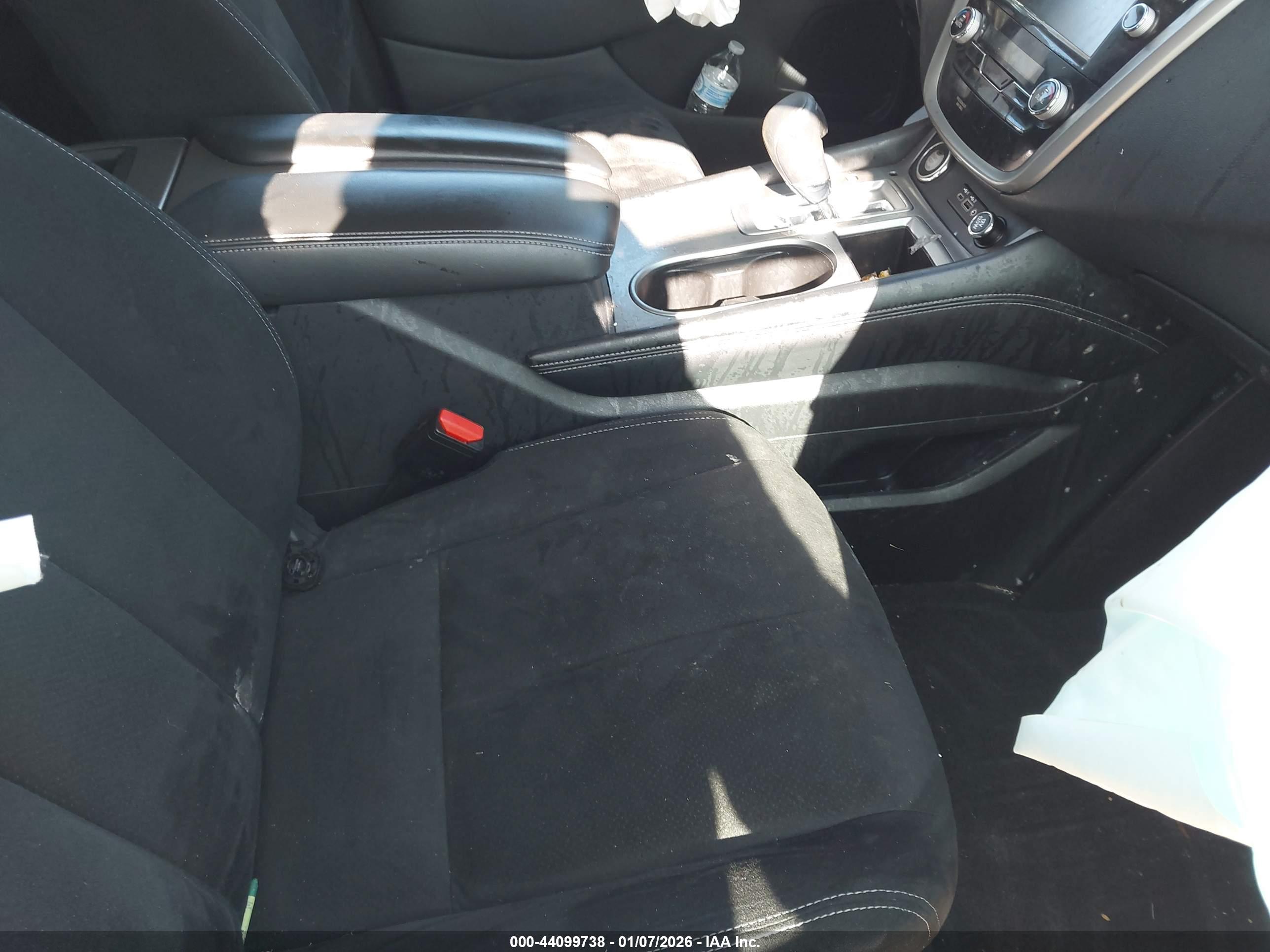 NISSAN MURANO image 5