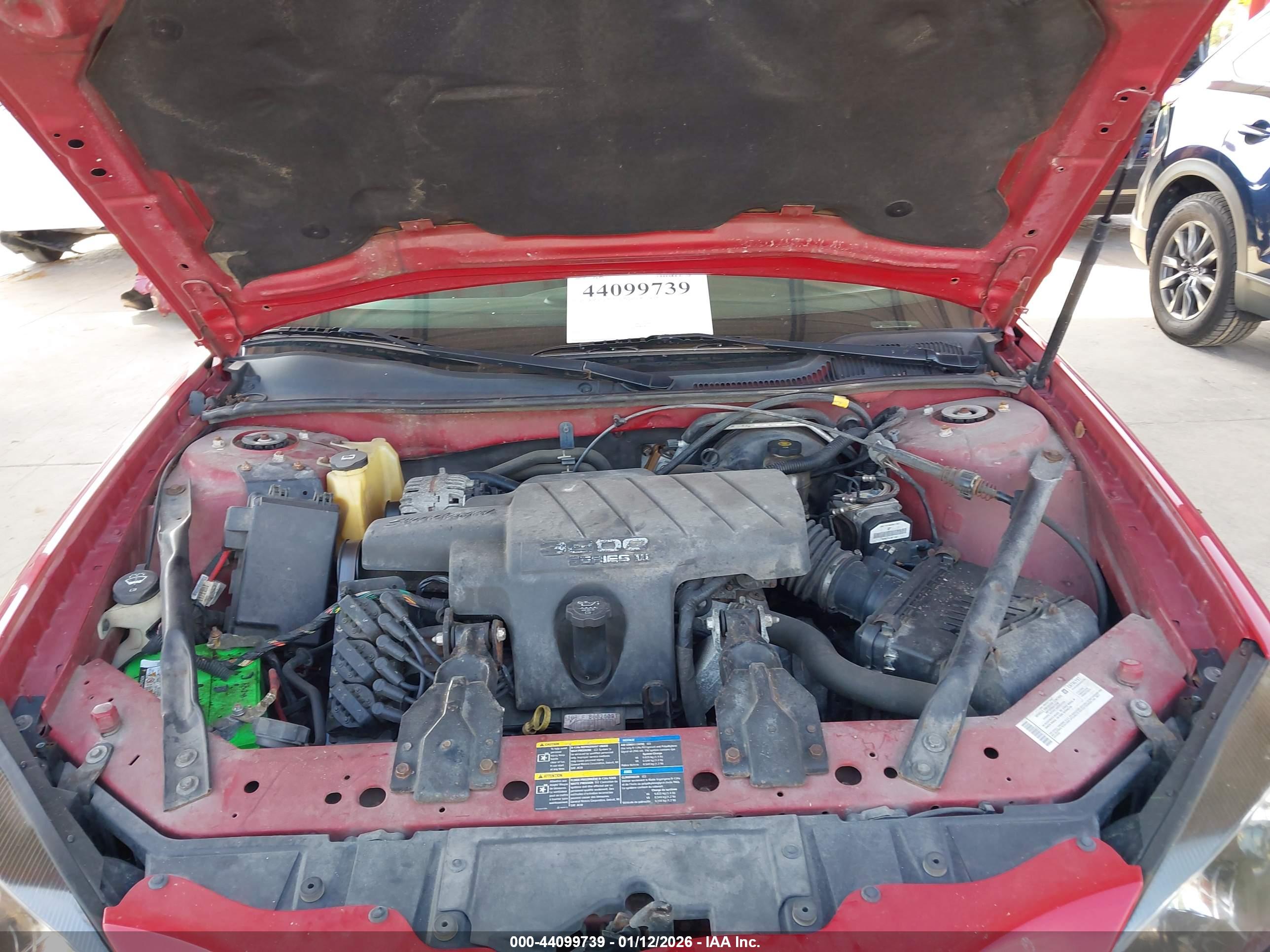 PONTIAC GRAND image 10