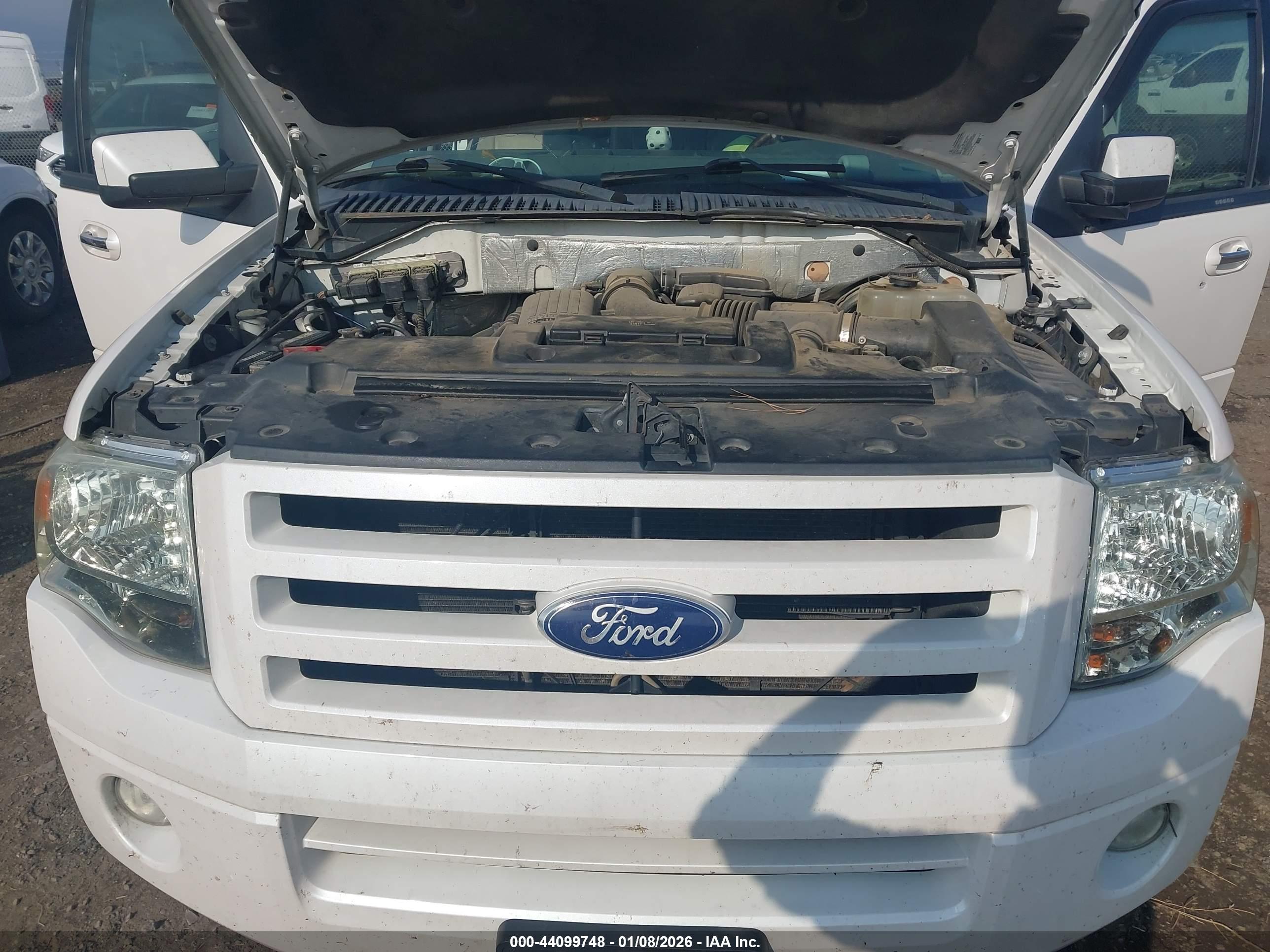 FORD EXPEDITION image 10