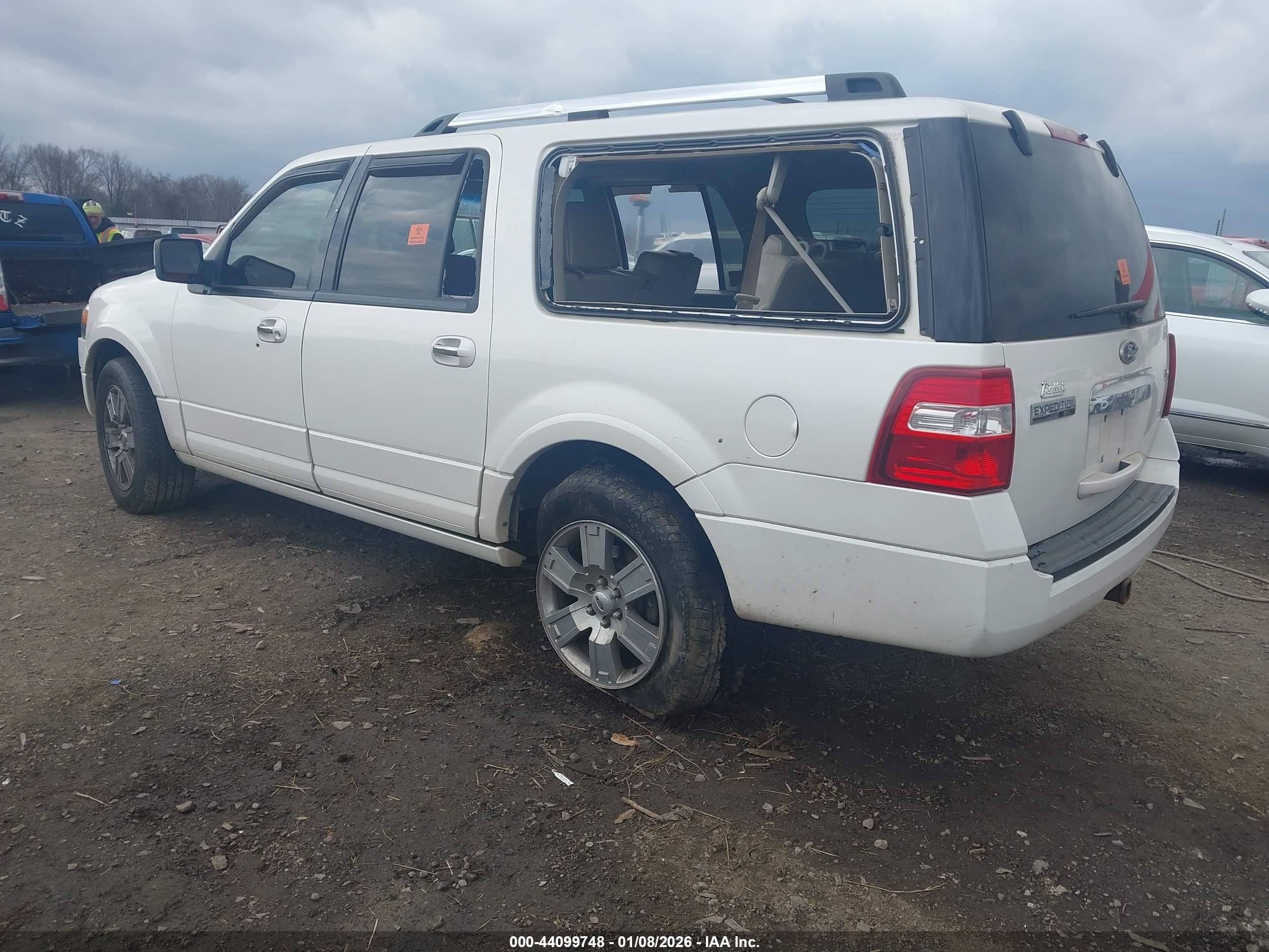 FORD EXPEDITION image 3