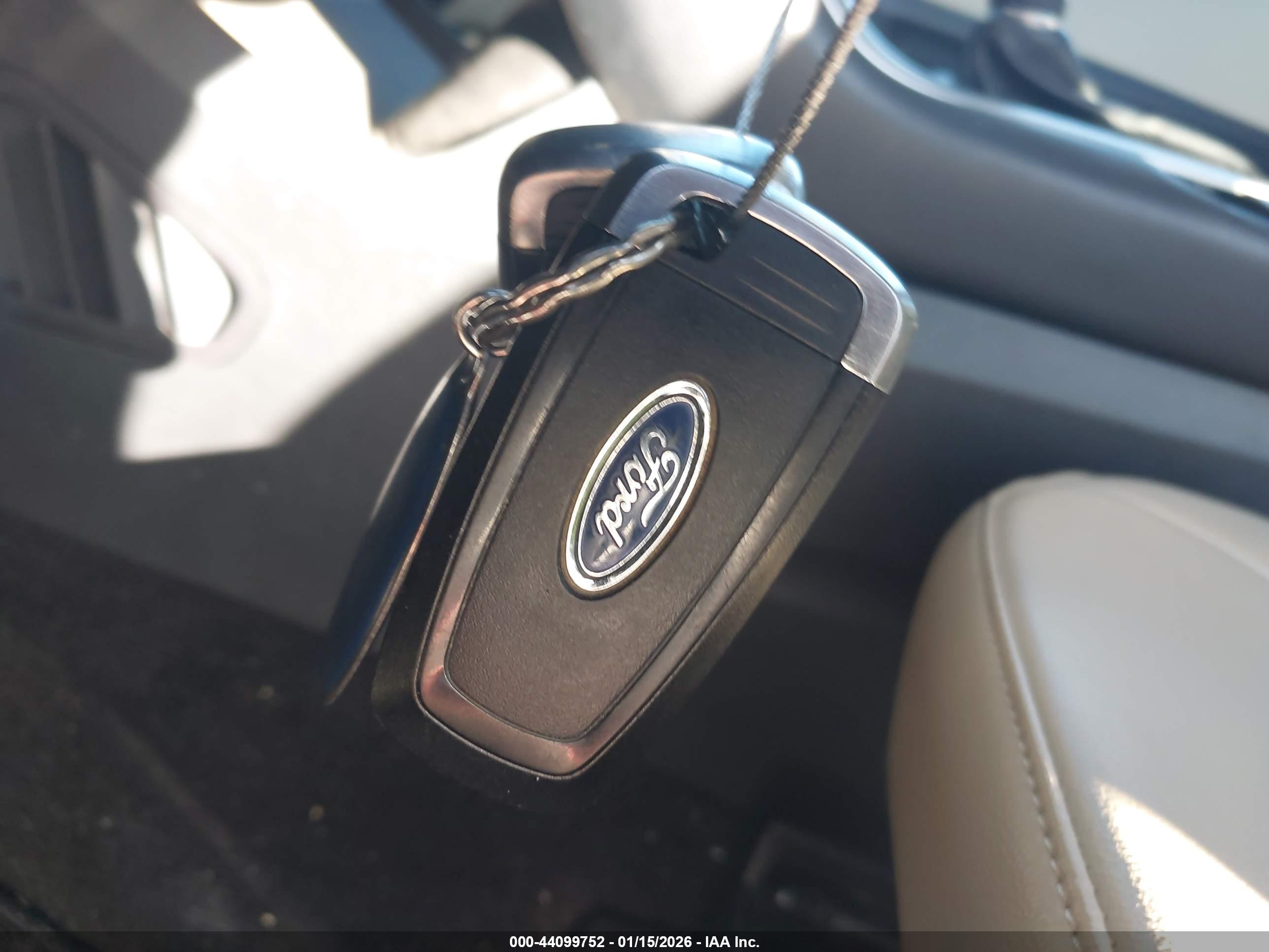 FORD EDGE image 11