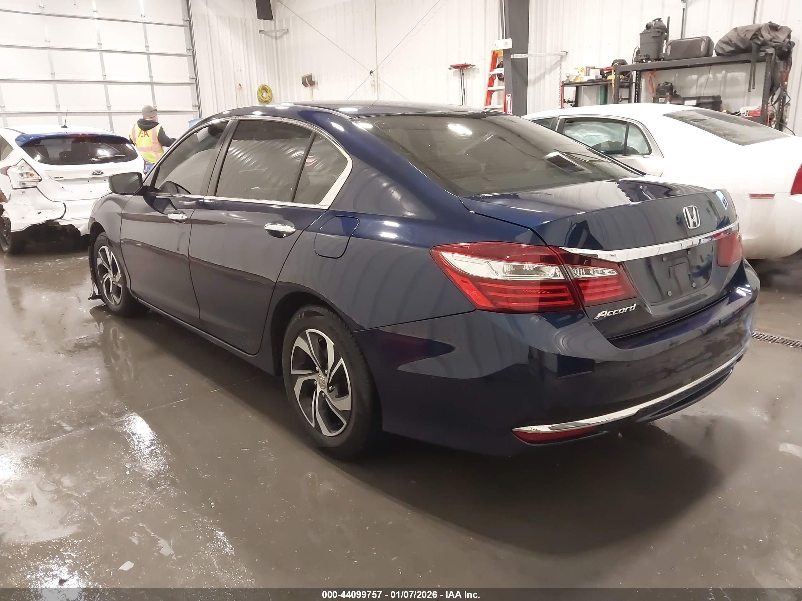 HONDA ACCORD image 3