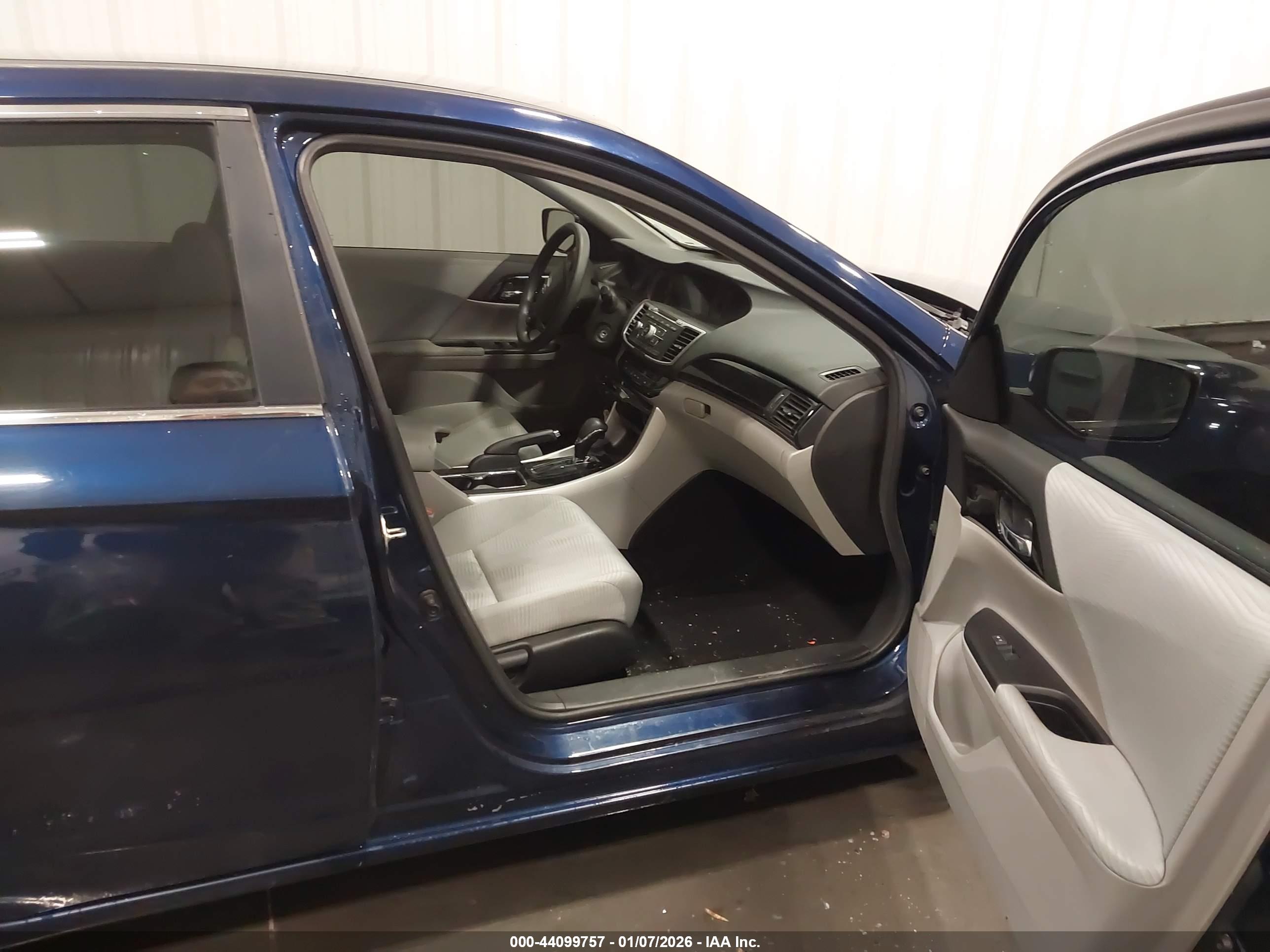 HONDA ACCORD image 5