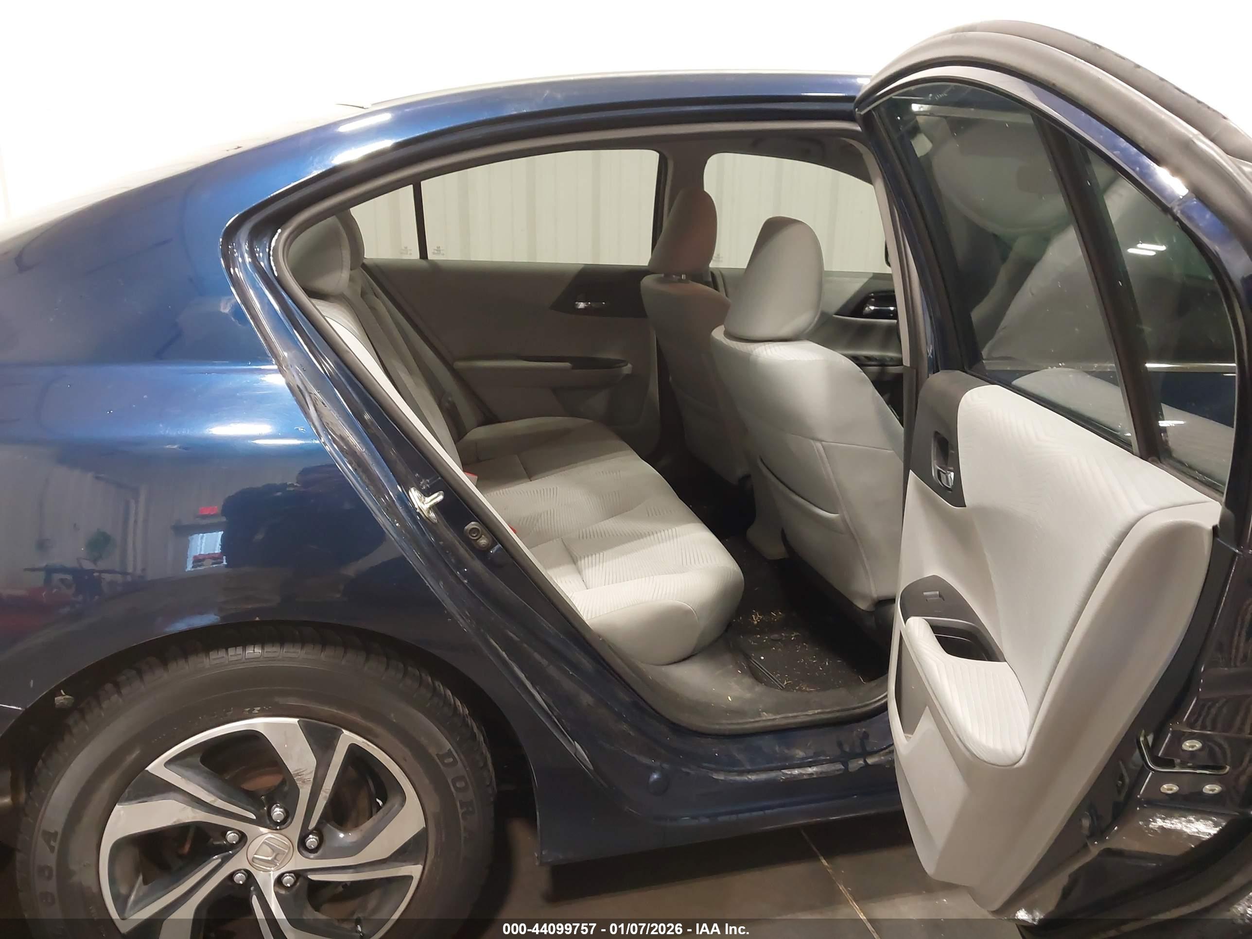 HONDA ACCORD image 8