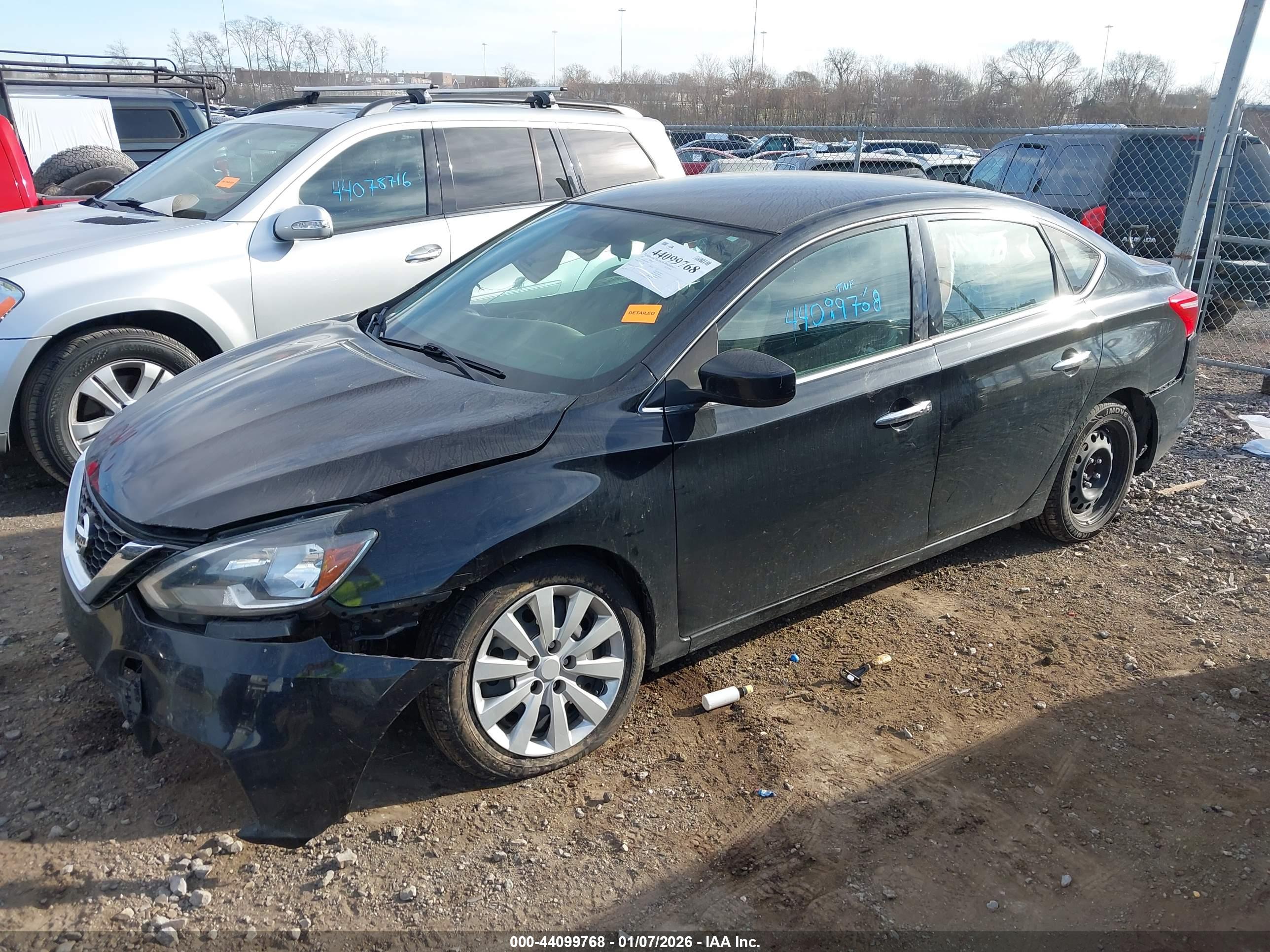 NISSAN SENTRA image 2