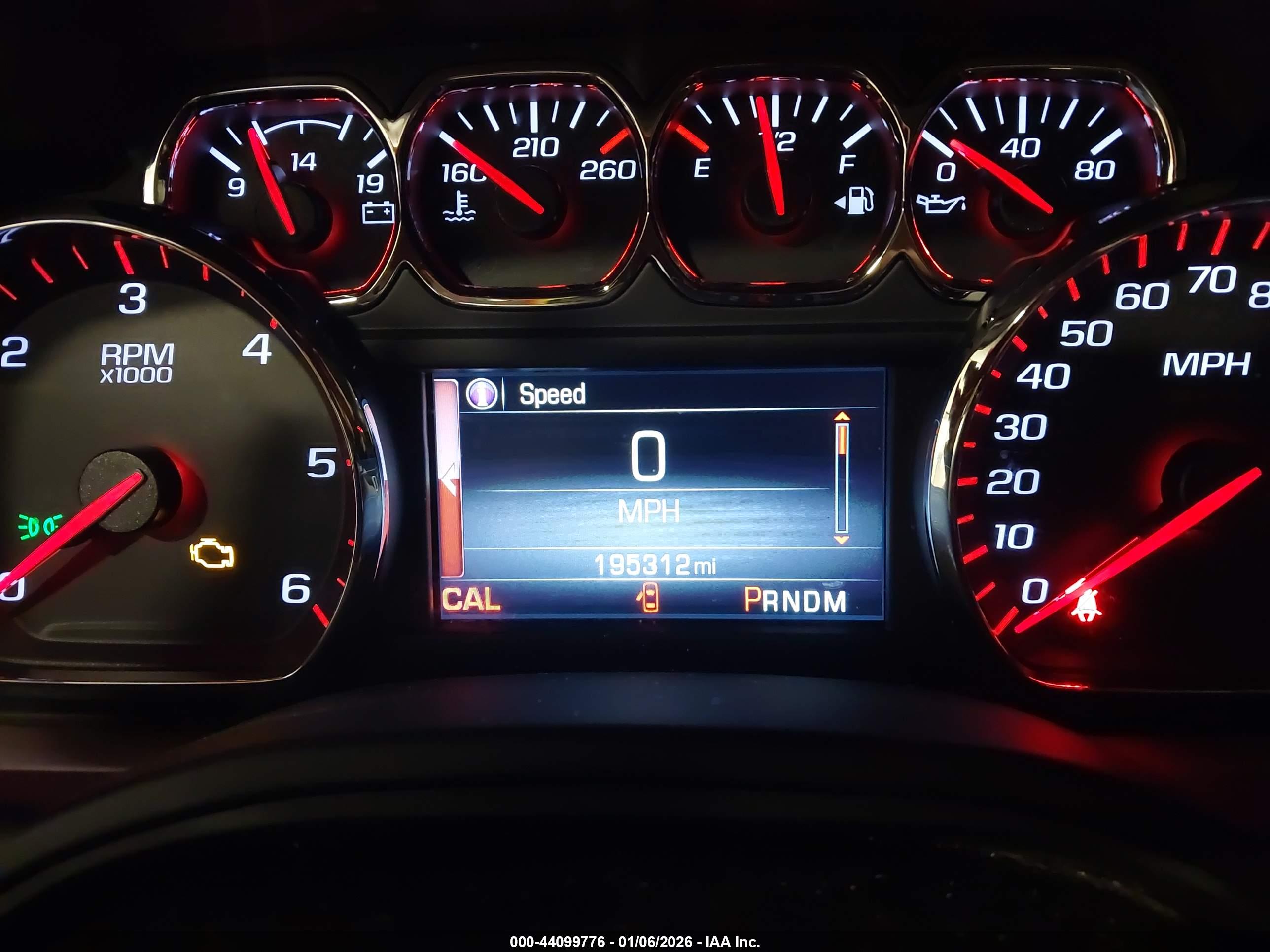 GMC YUKON image 7