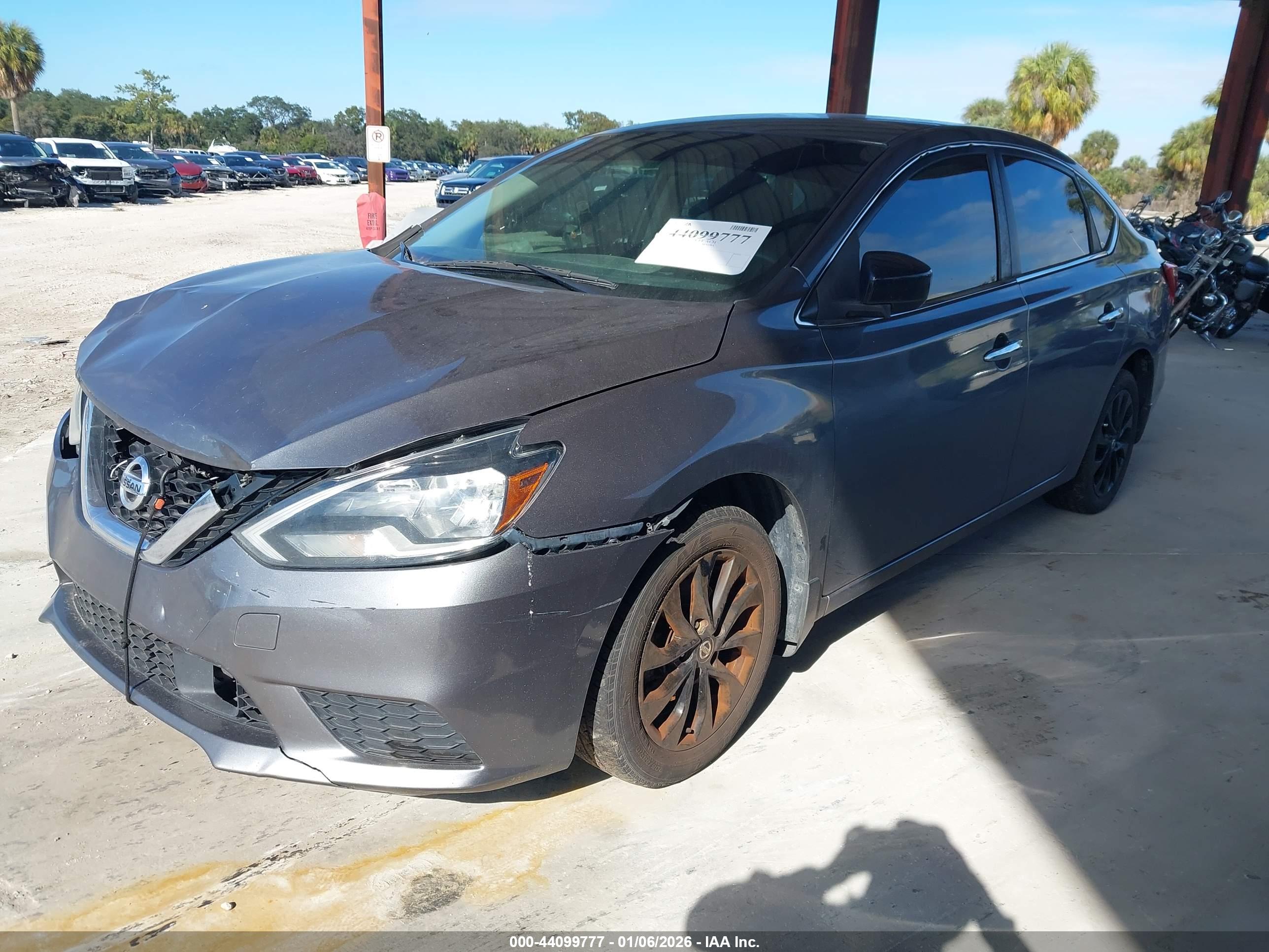 NISSAN SENTRA image 2