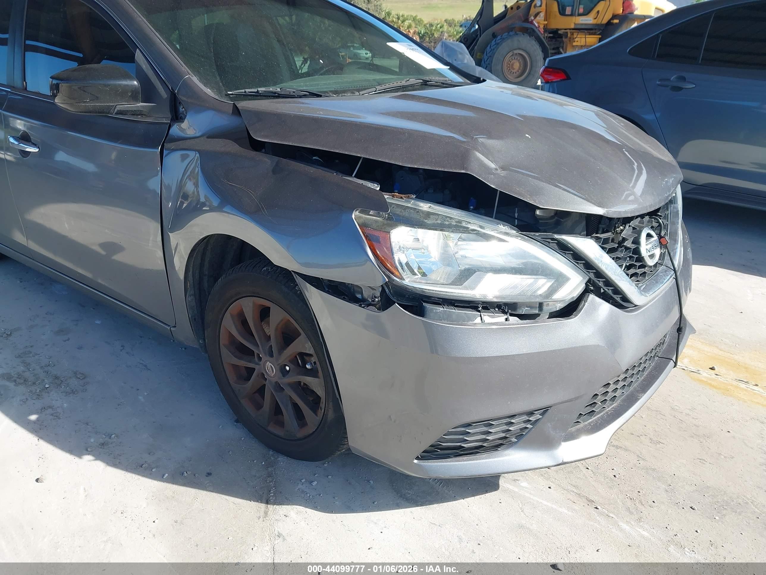 NISSAN SENTRA image 6