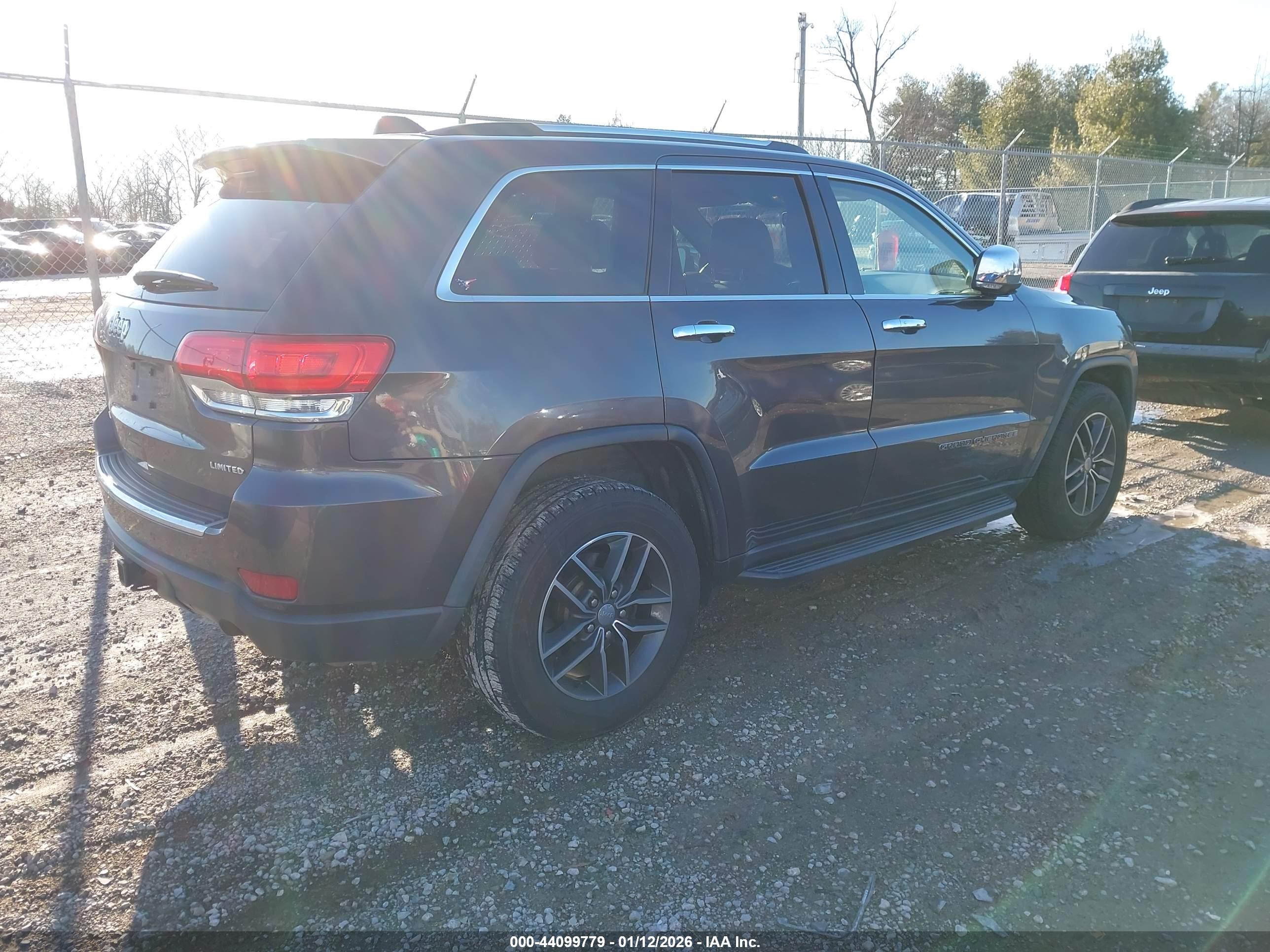 JEEP GRAND image 4