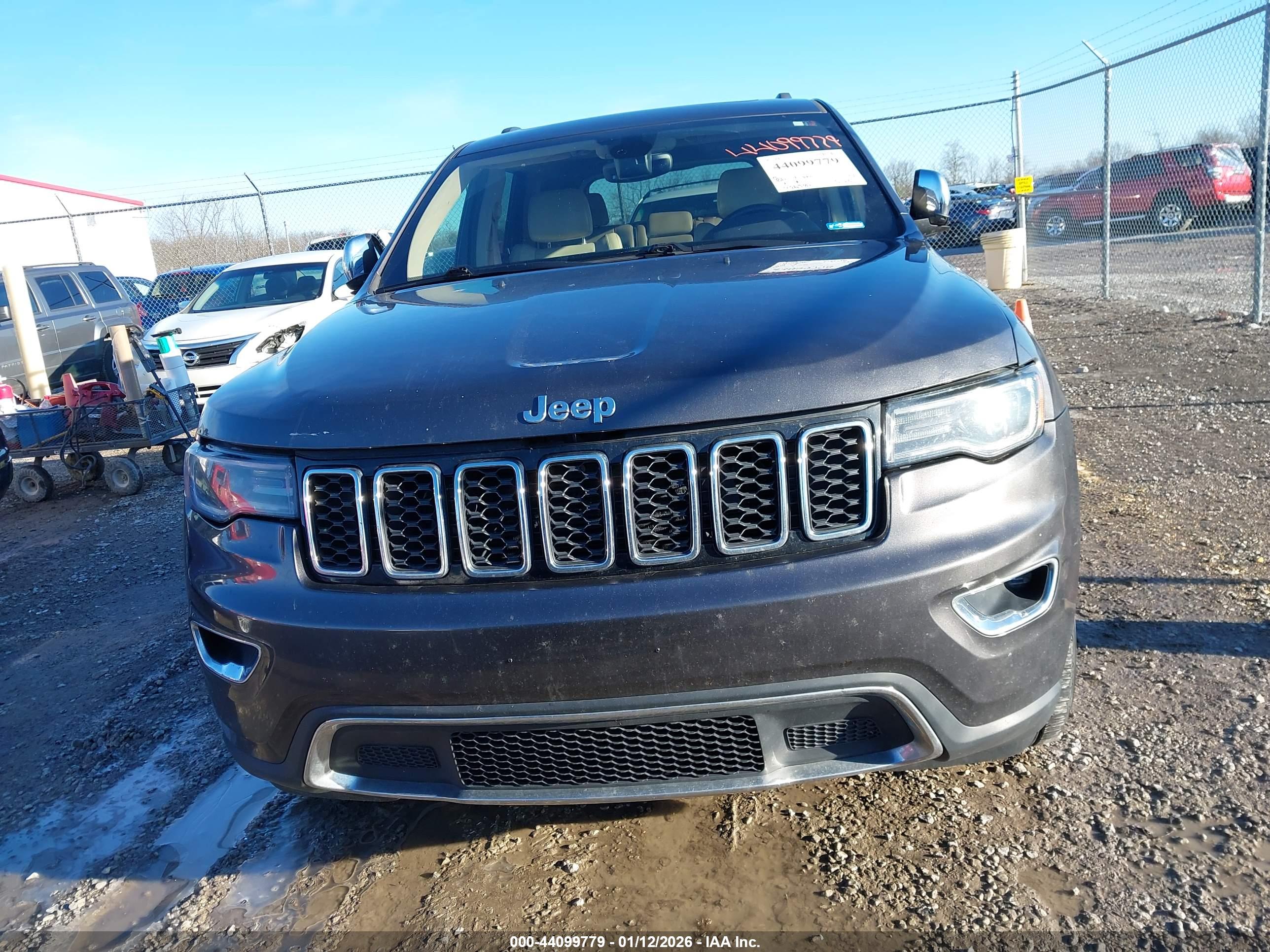 JEEP GRAND image 6