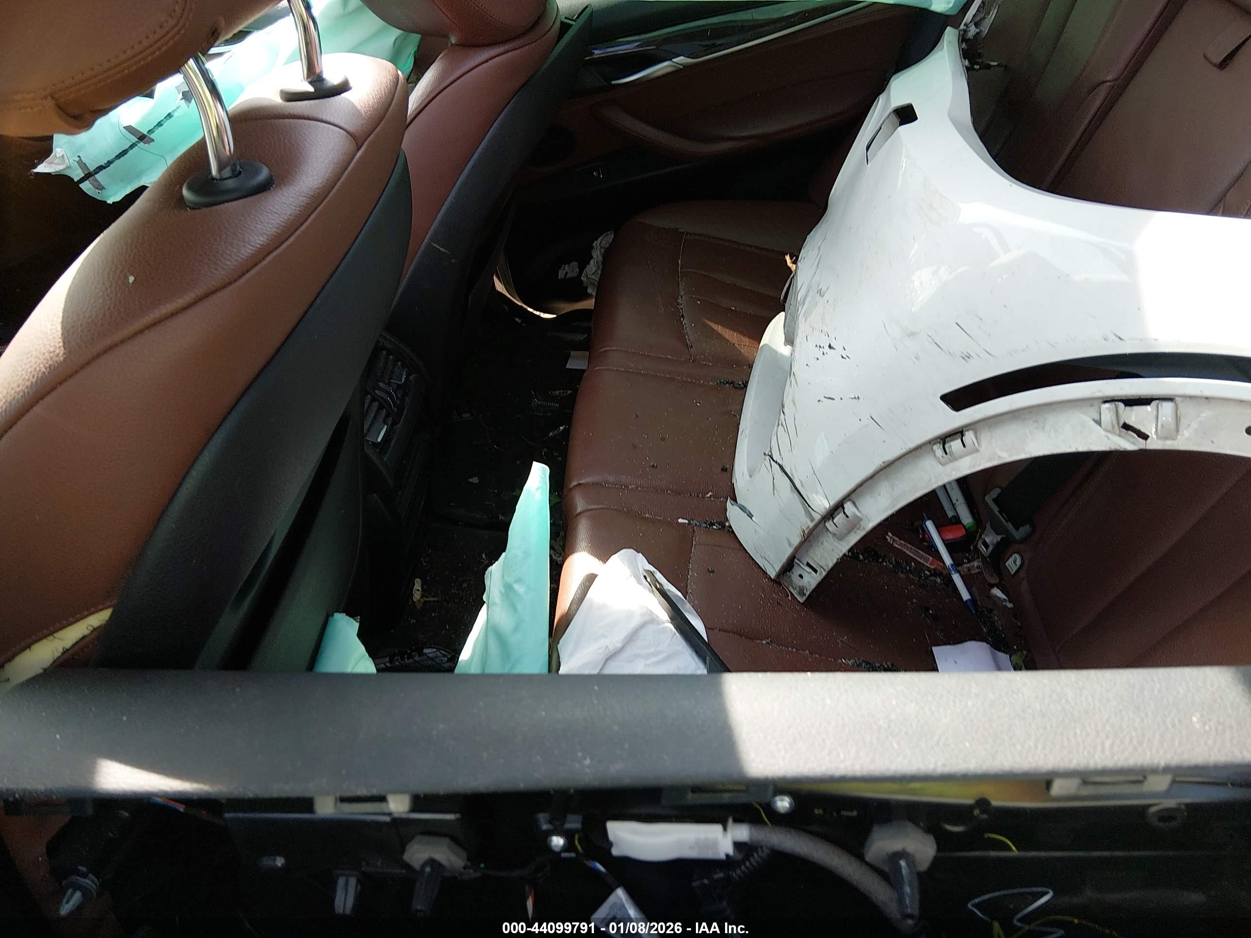 BMW X5 image 8