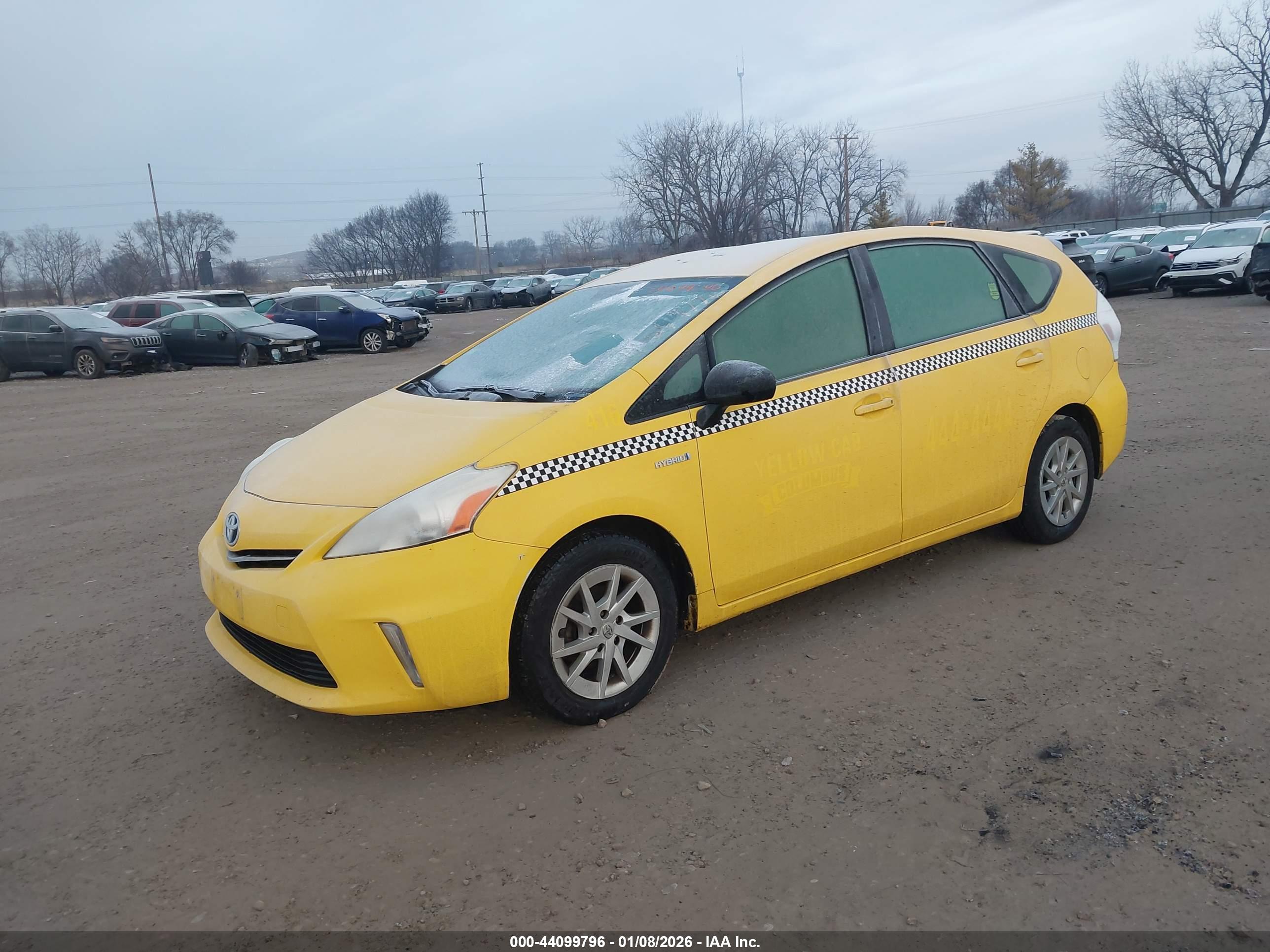 TOYOTA PRIUS image 2