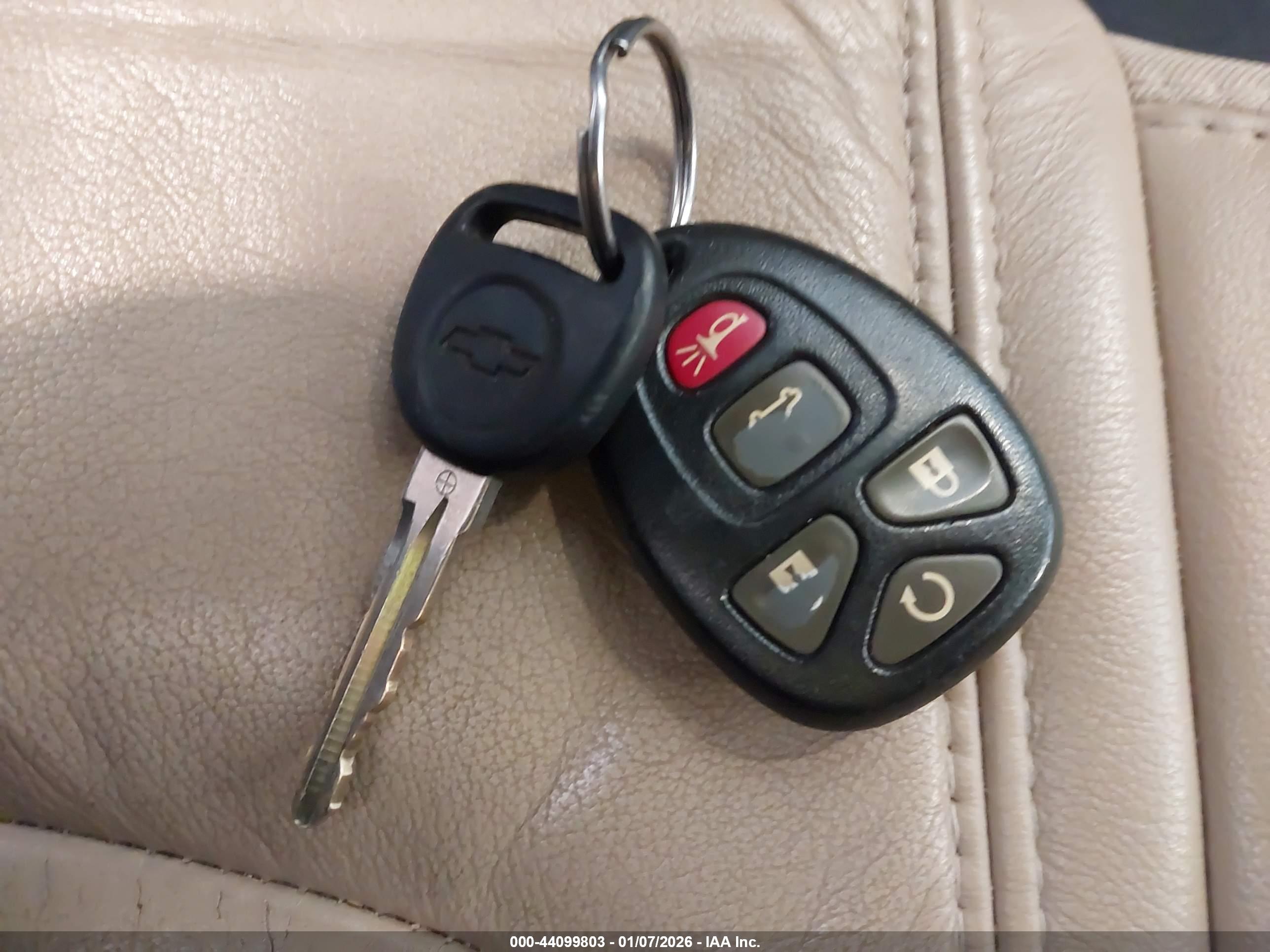 CHEVROLET TRAVERSE image 11