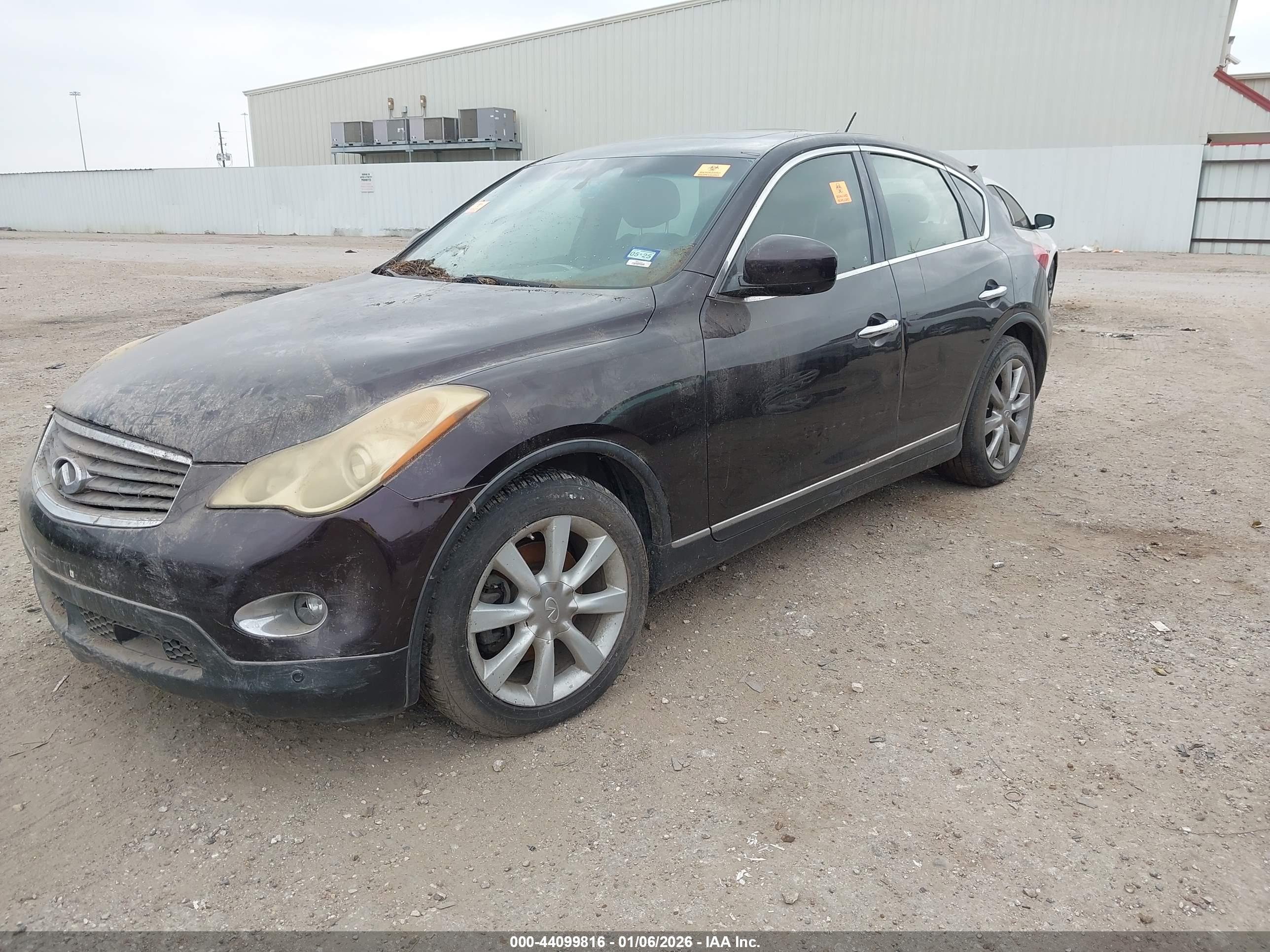 INFINITI EX35 image 2
