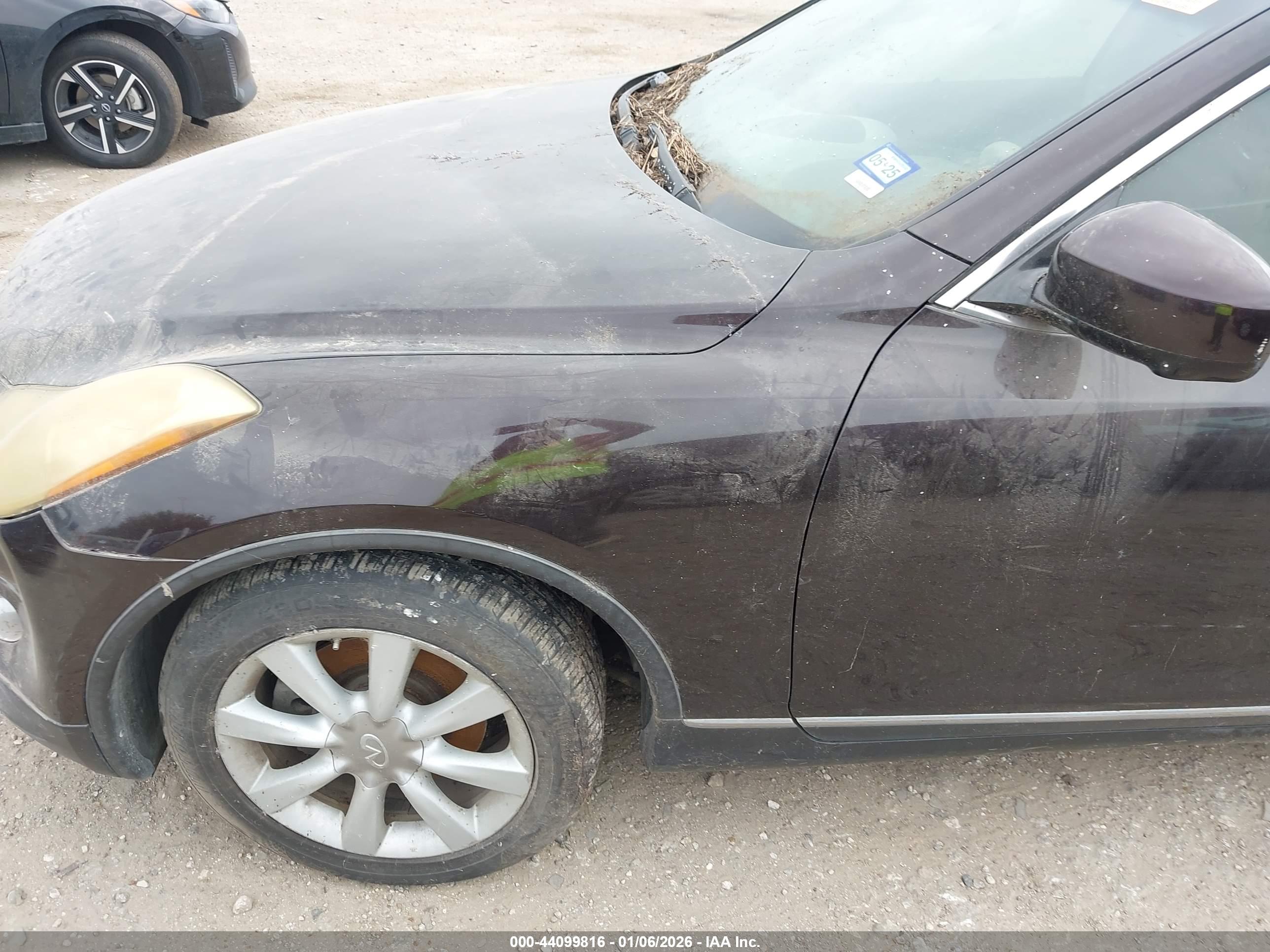 INFINITI EX35 image 6