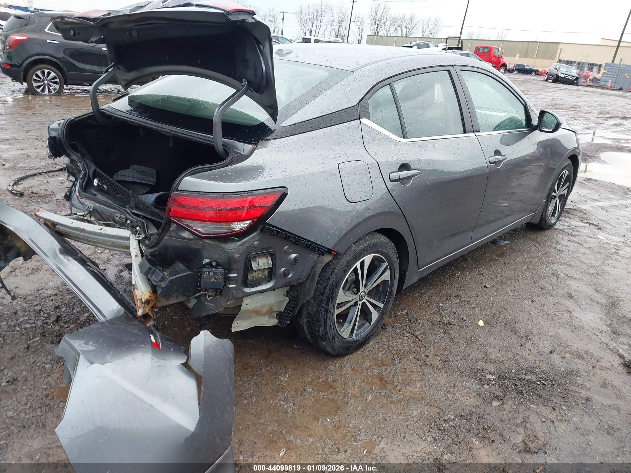 NISSAN SENTRA image 4